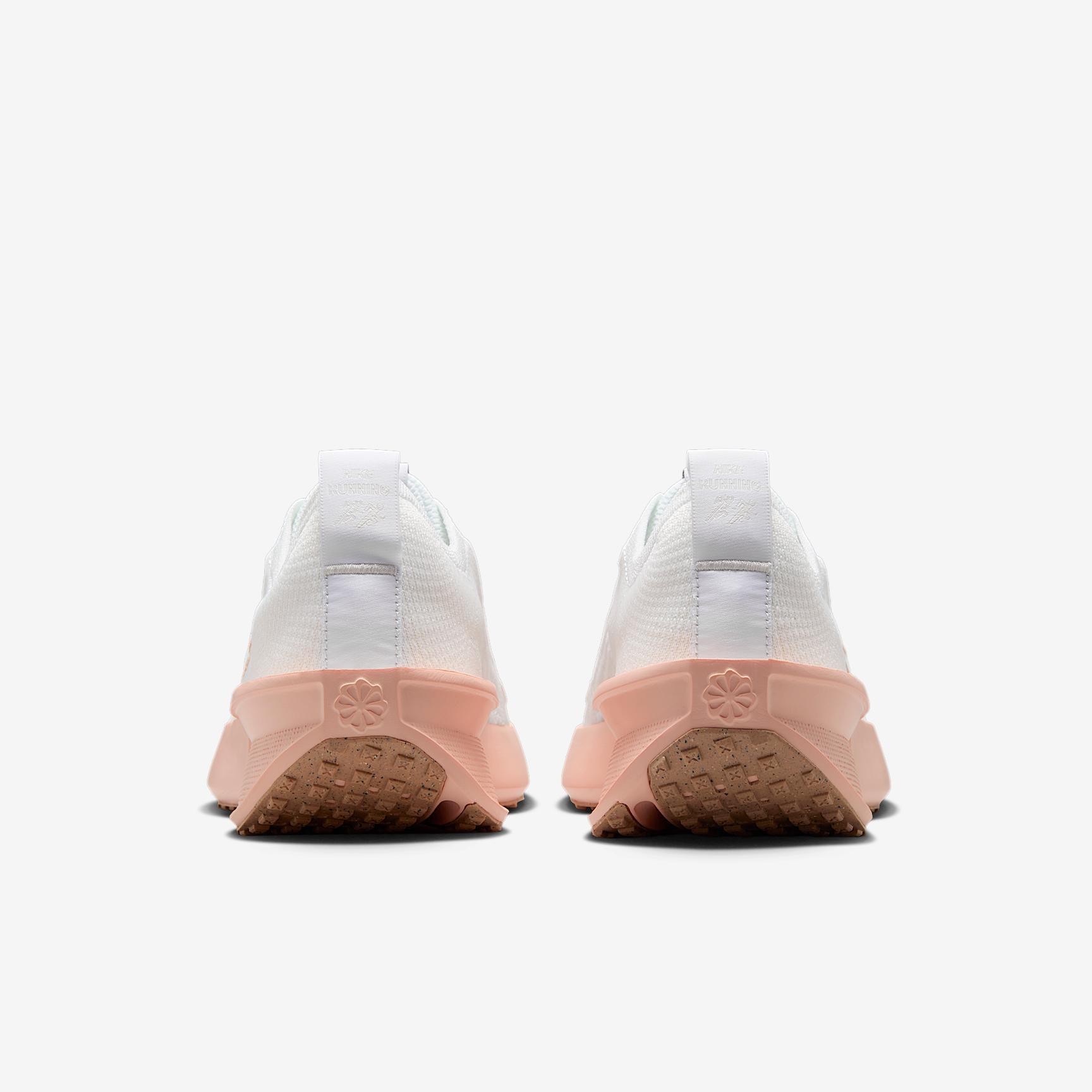 Nike Women's Interact Run Road Running Shoes Product Image