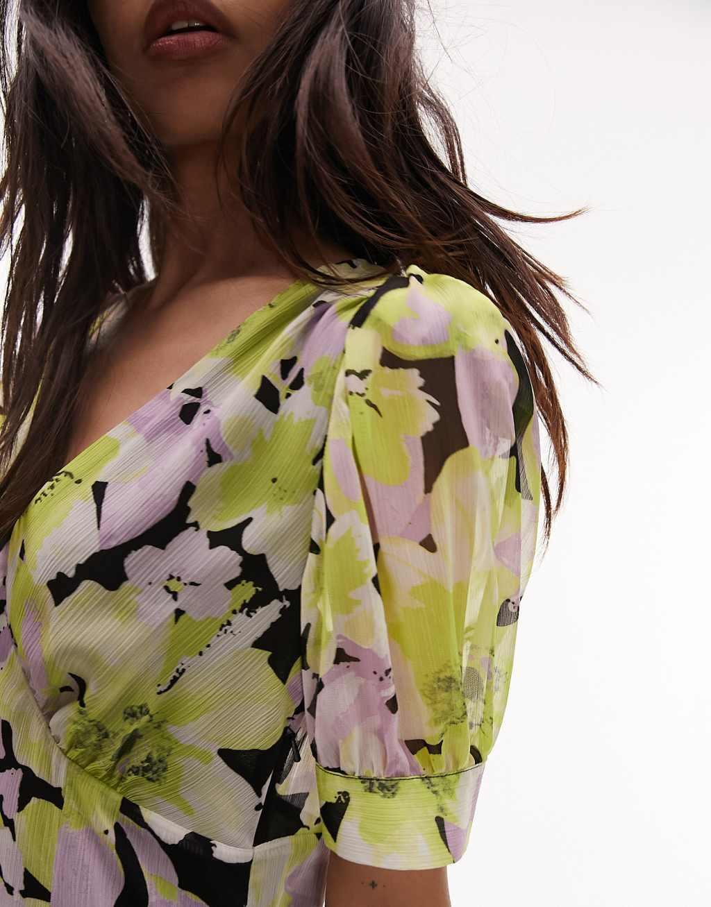 Topshop Bella V-neck printed mini tea dress Product Image