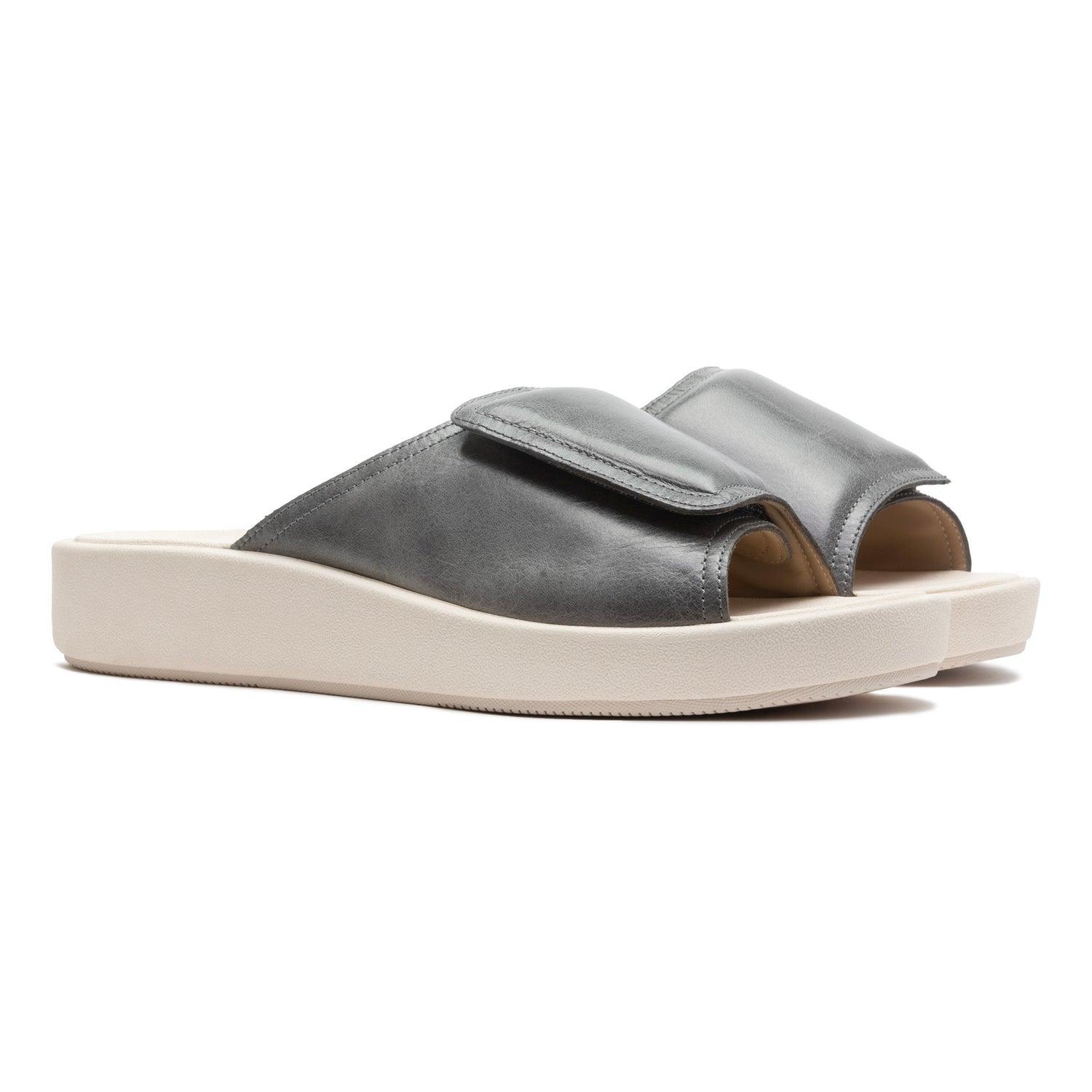 Paseo Slide Product Image