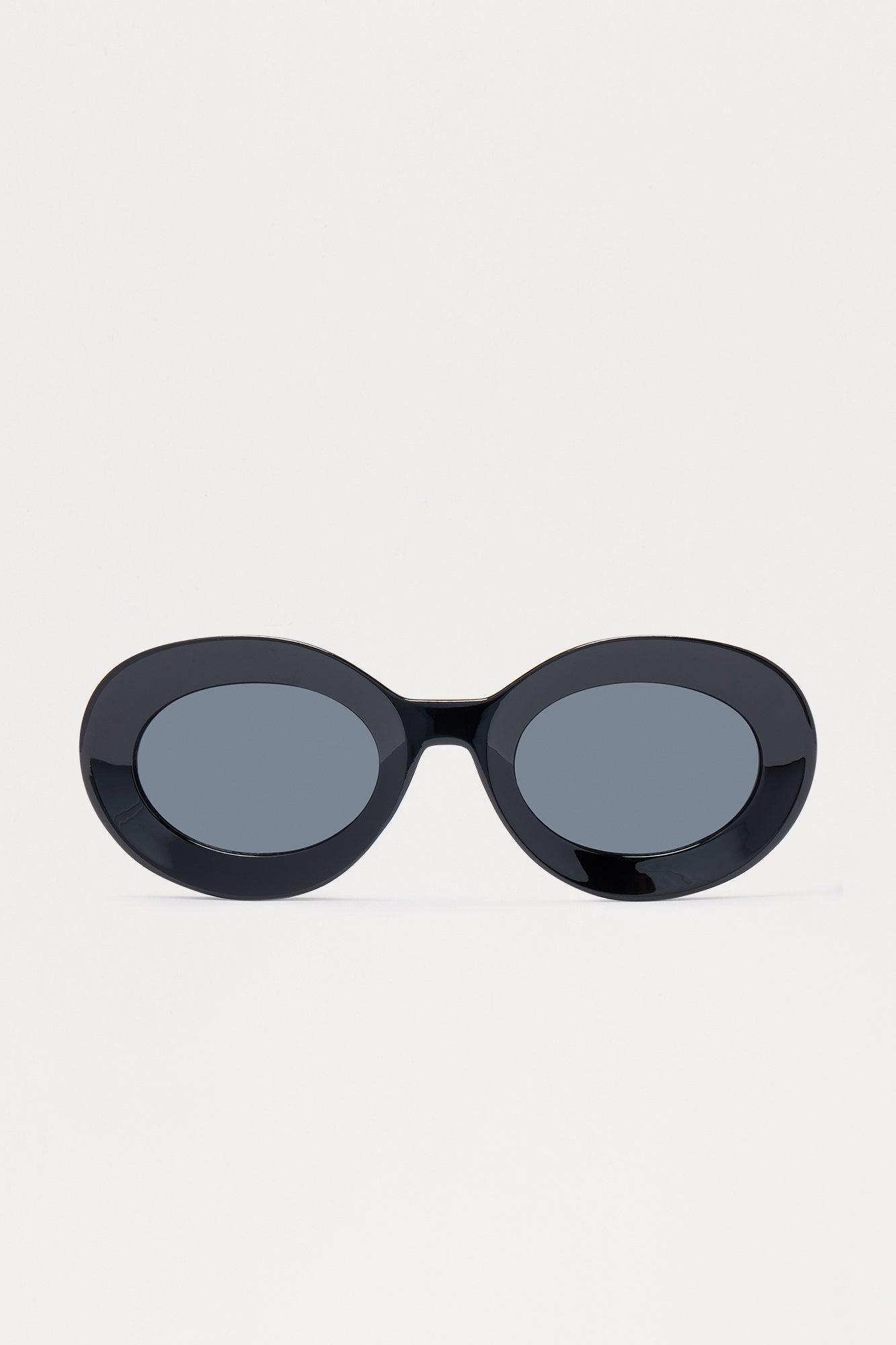 Miss Class Sunglasses - Black/Black Product Image