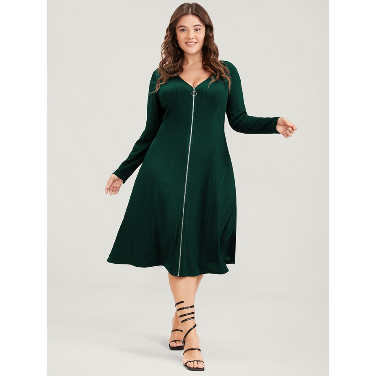 Plus Size Plain V Neck Pocket Zip Up Midi Dress DarkGreen Women Office Zipper V-neck Long Sleeve Curvy Midi Dress BloomChic 26/4X Product Image