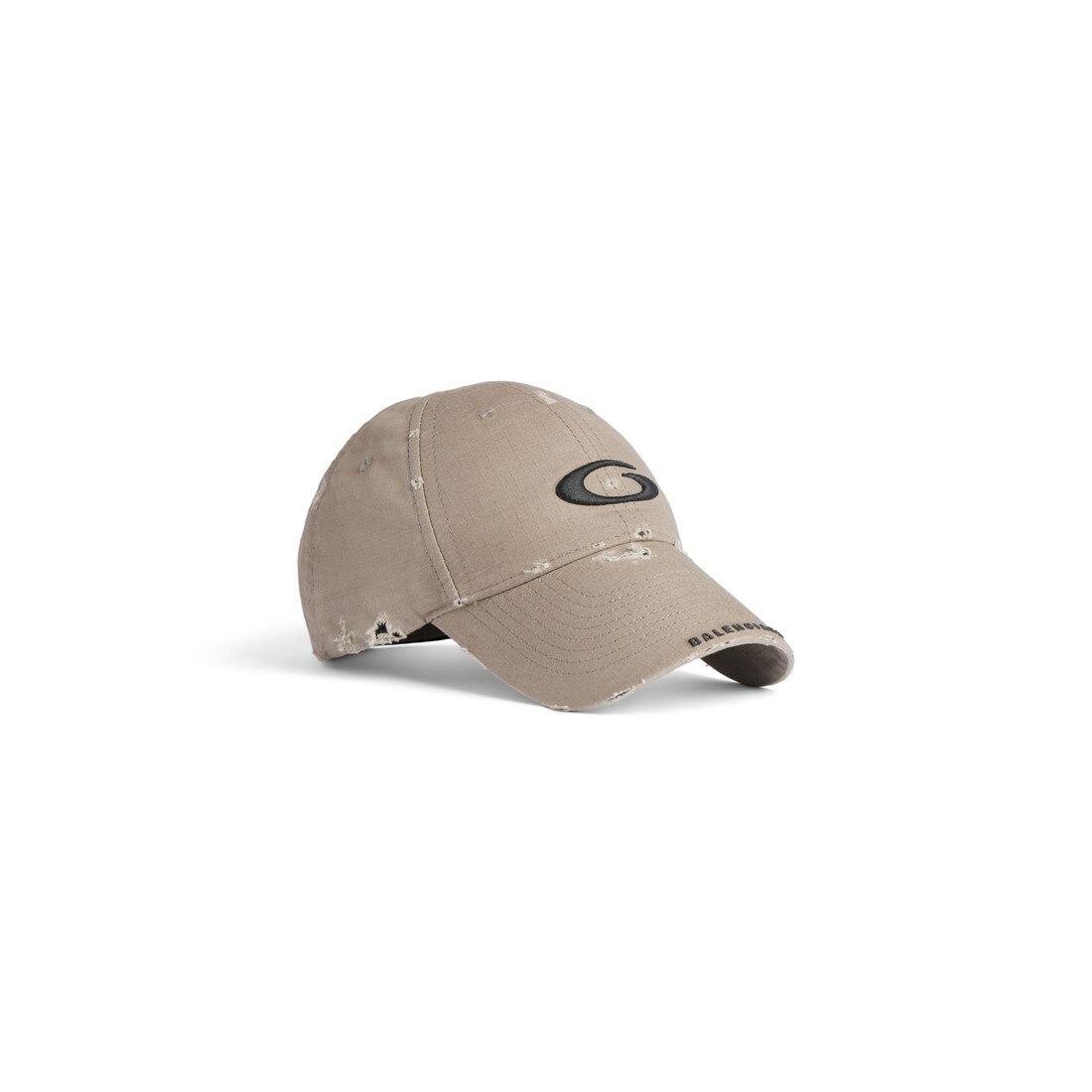 Sports Loop Icon Cargo Cap in Dark Beige/black Product Image