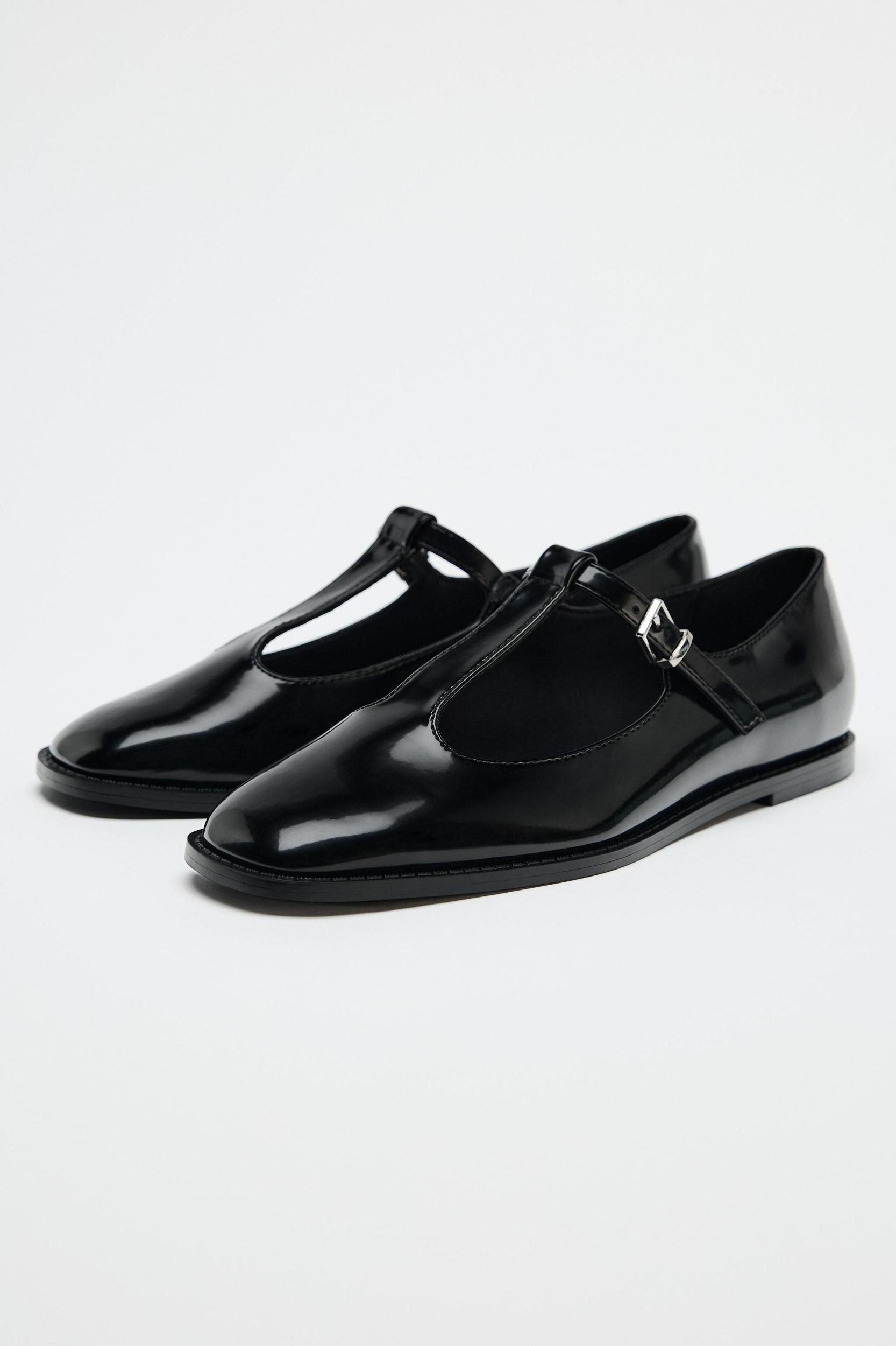 FLAT STRAP SHOES Product Image