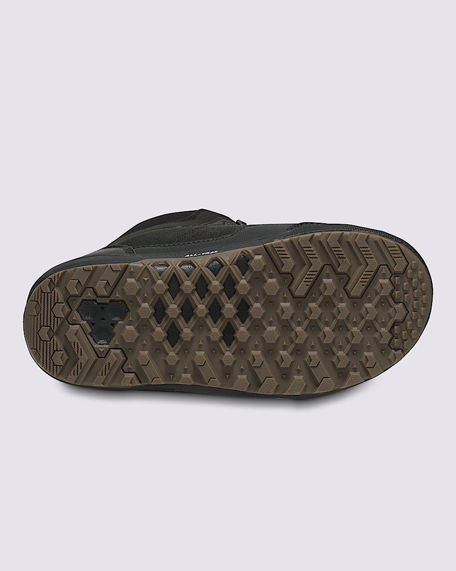 Invado Pro Snowboard Boot in Black / Gum| Vans US Product Image