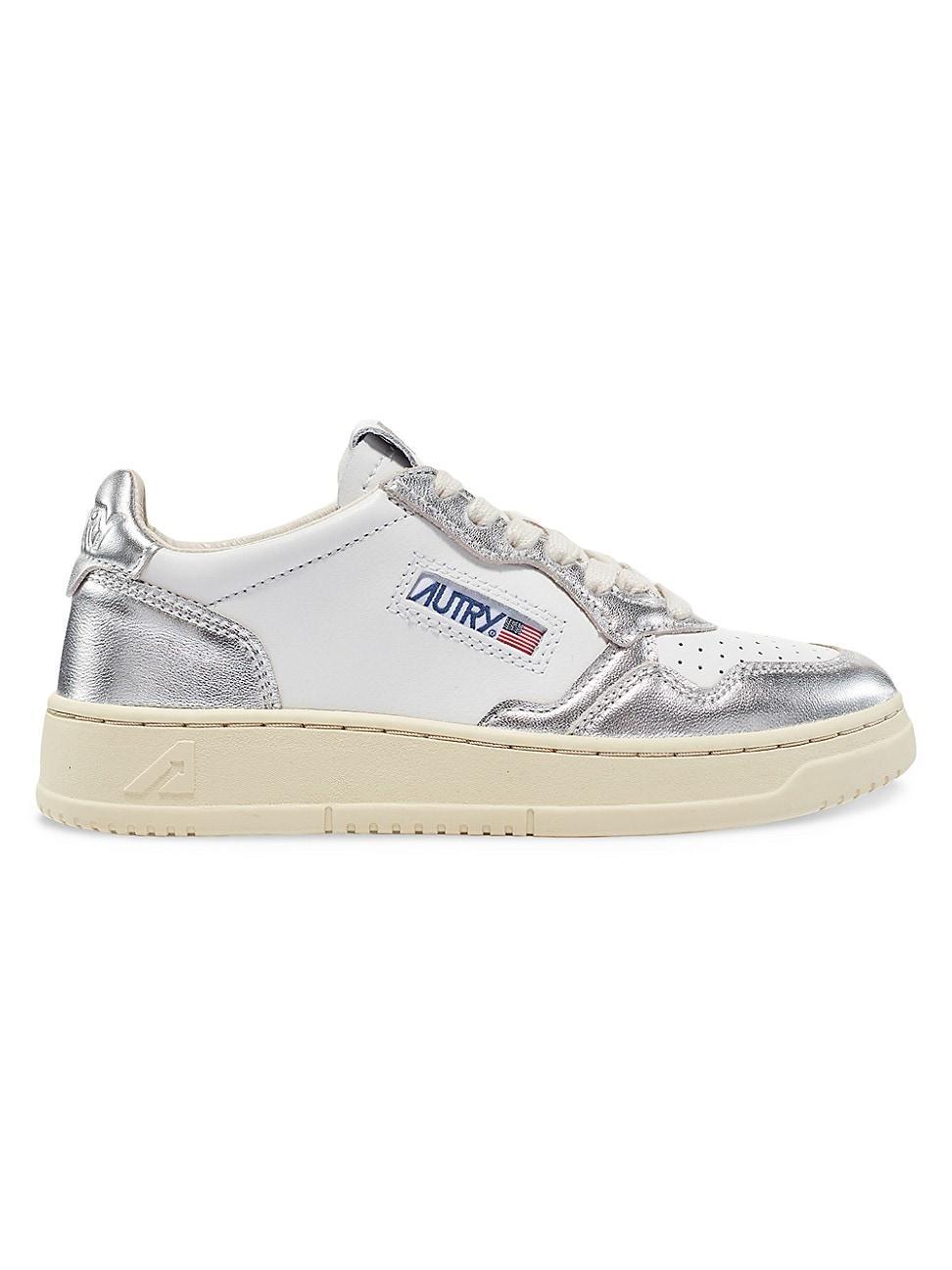 Autry Womens Medalist Low Top Sneakers Product Image