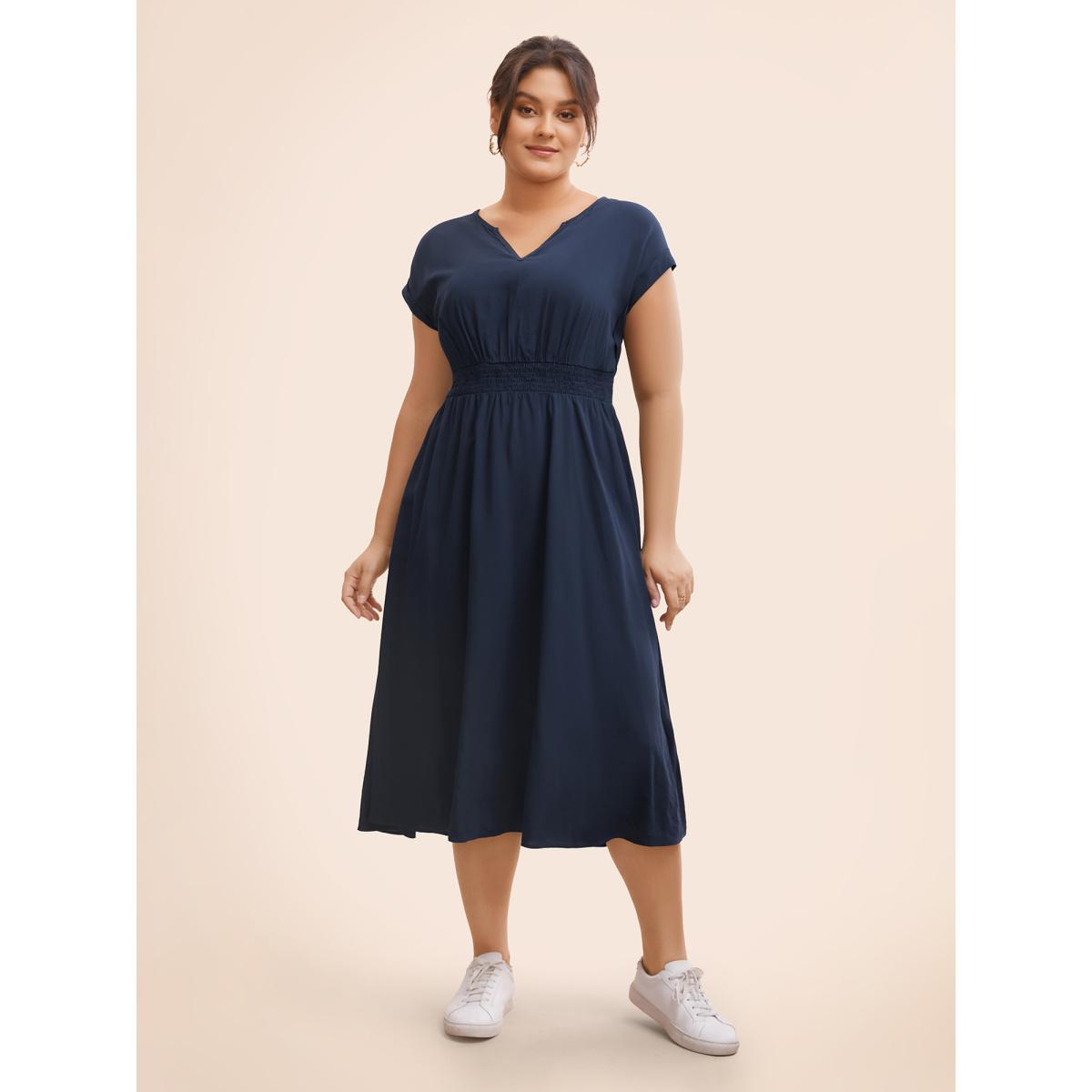 Plus Size Plain Shirred Cap Sleeve Midi Dress Indigo Women Elegant Shirred V-neck Cap Sleeve Curvy BloomChic 10/M Product Image