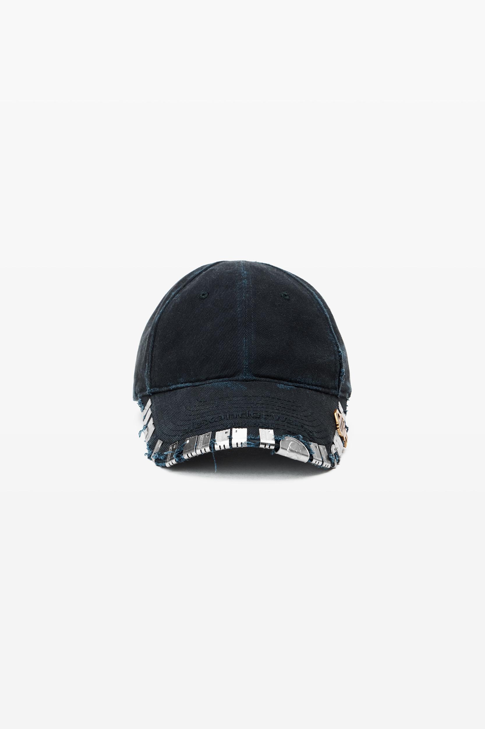 Black Hardware Cap Product Image