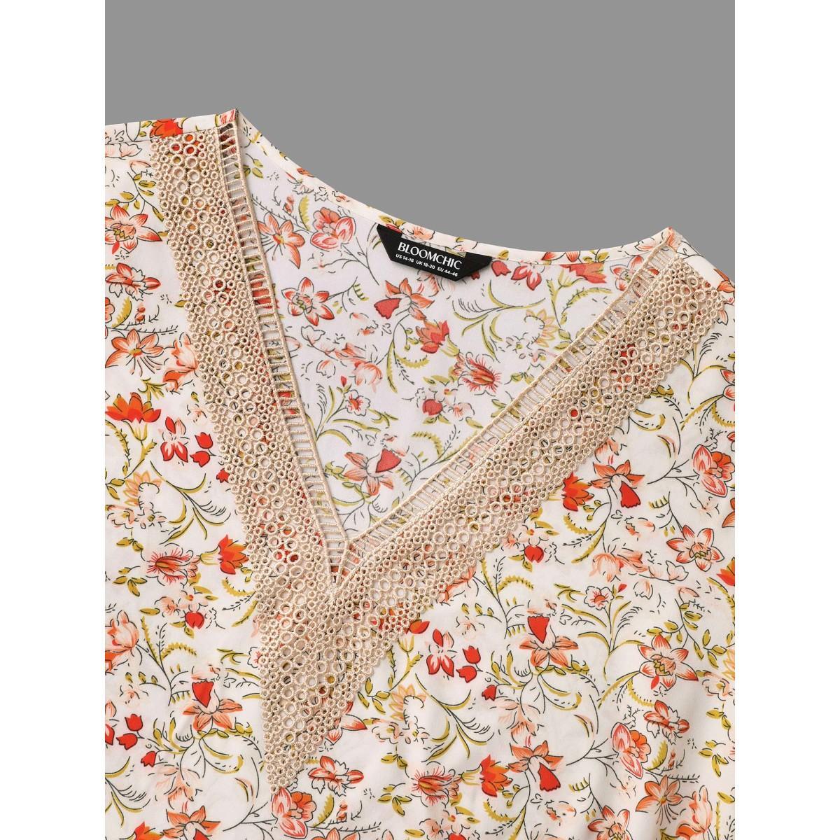 Plus Size Multicolor V Neck Ditsy Floral Contrast Webbing Blouse Women Elegant Long Sleeve V-neck Everyday Blouses BloomChic 18-20/2X Product Image