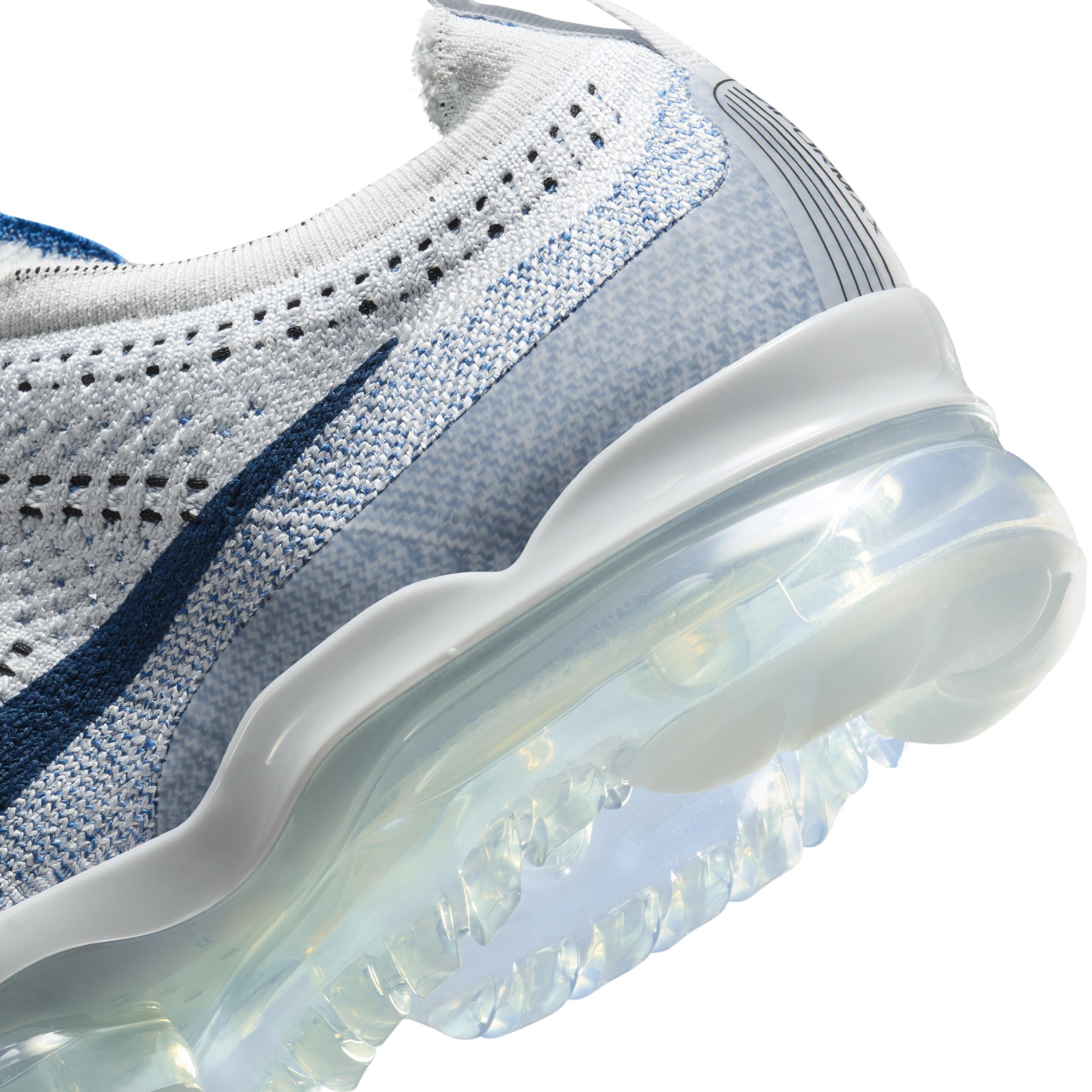 Nike Men's Air VaporMax 2023 Flyknit Shoes Product Image
