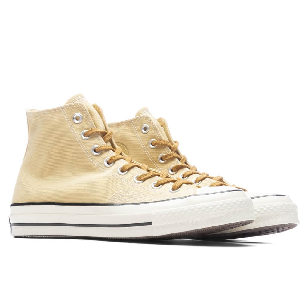 Chuck 70 HI - Trailhead Gold/Burnt Honey Male Product Image