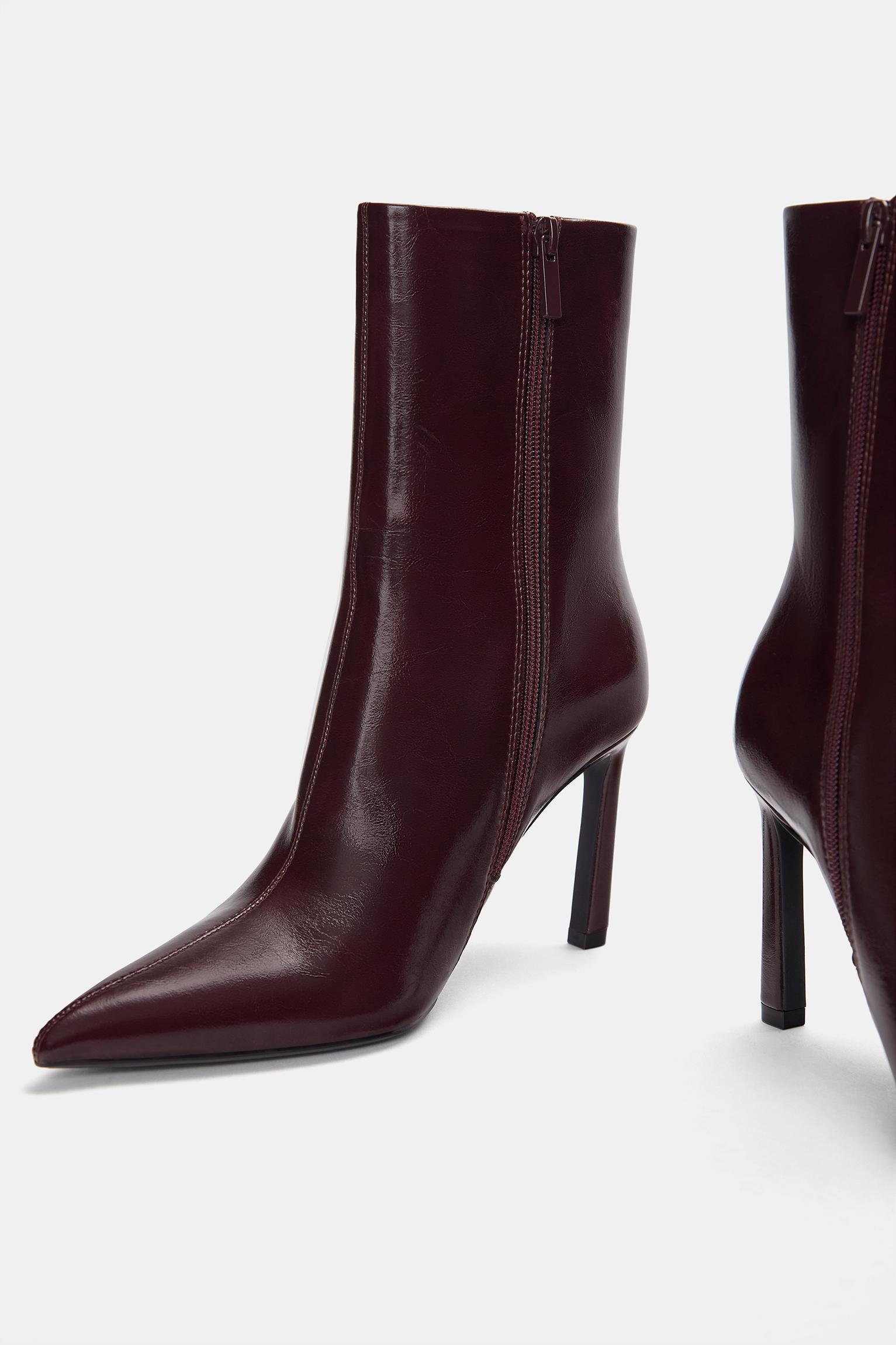 Kitten heel pointed ankle boots Product Image