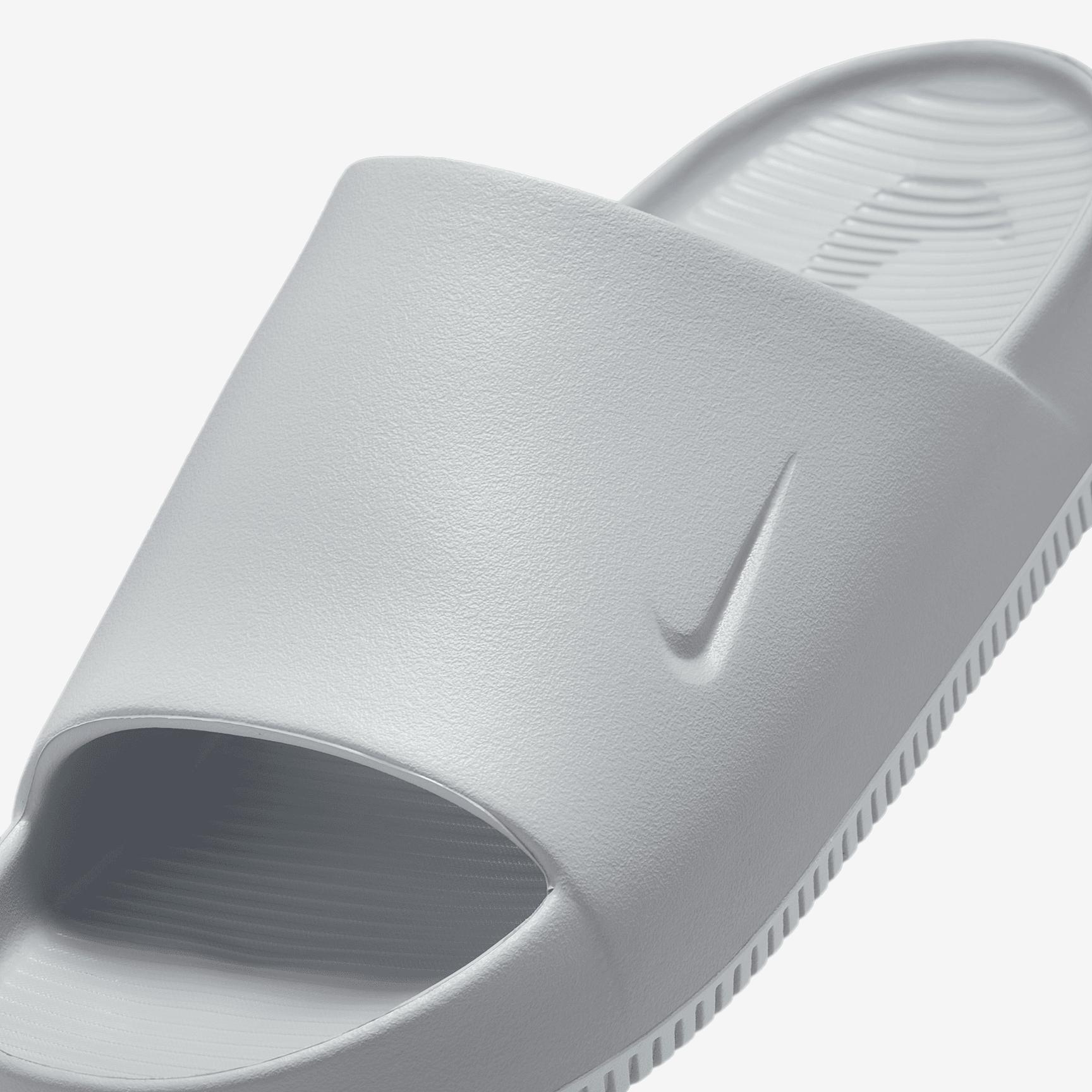 Nike Men's Calm Slides Product Image