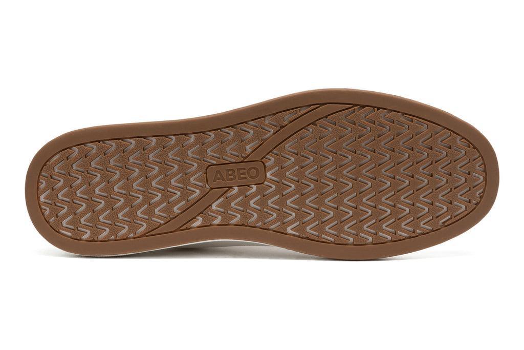 Encore Sneaker Product Image
