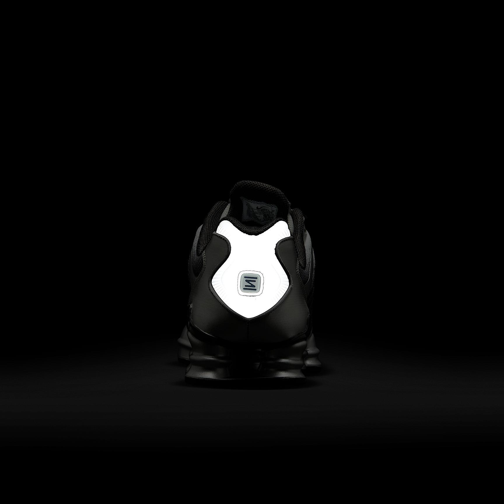 Nike Men's Shox TL Shoes Product Image