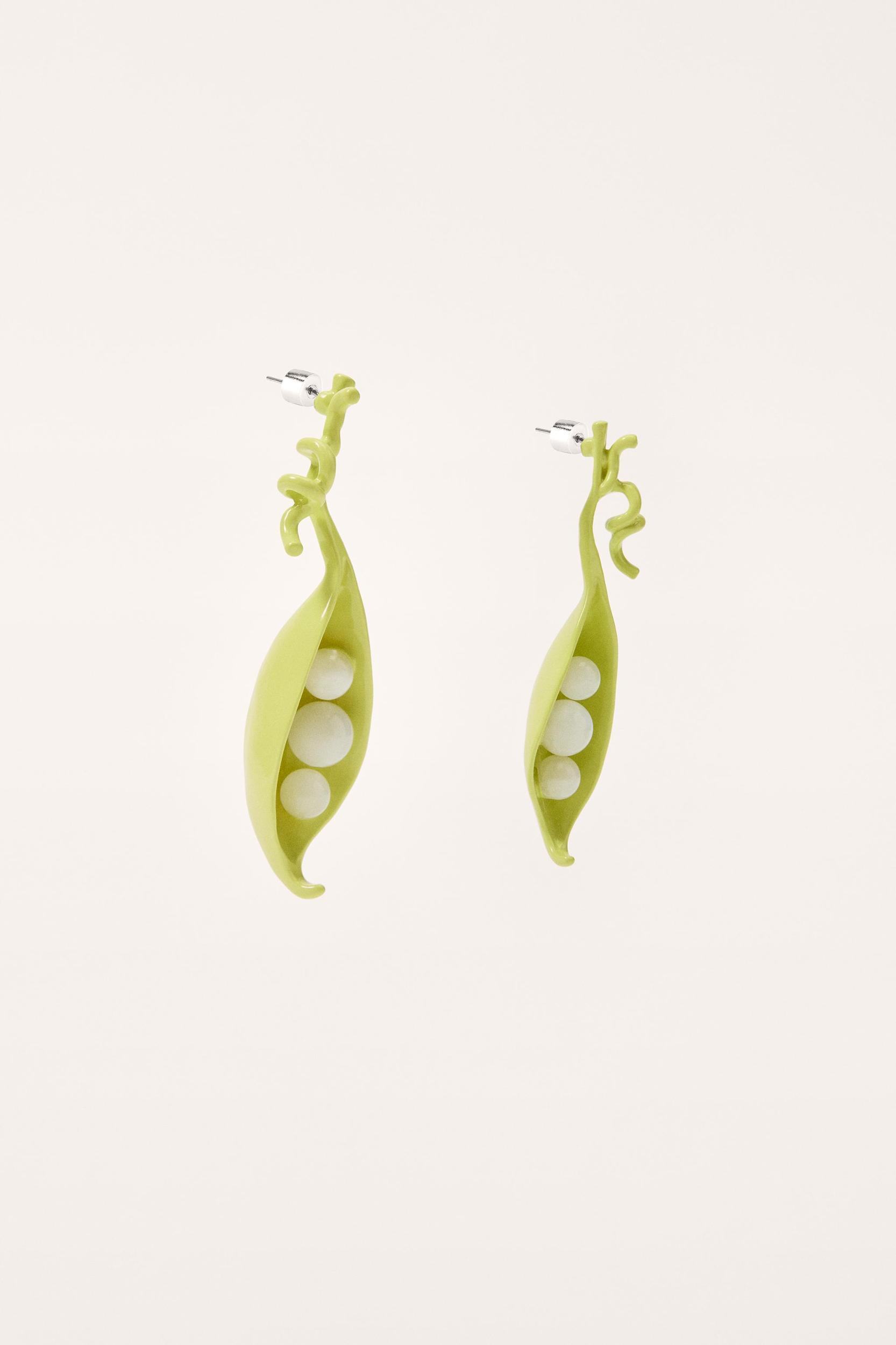 LIMITED EDITION PEA EARRINGS Product Image