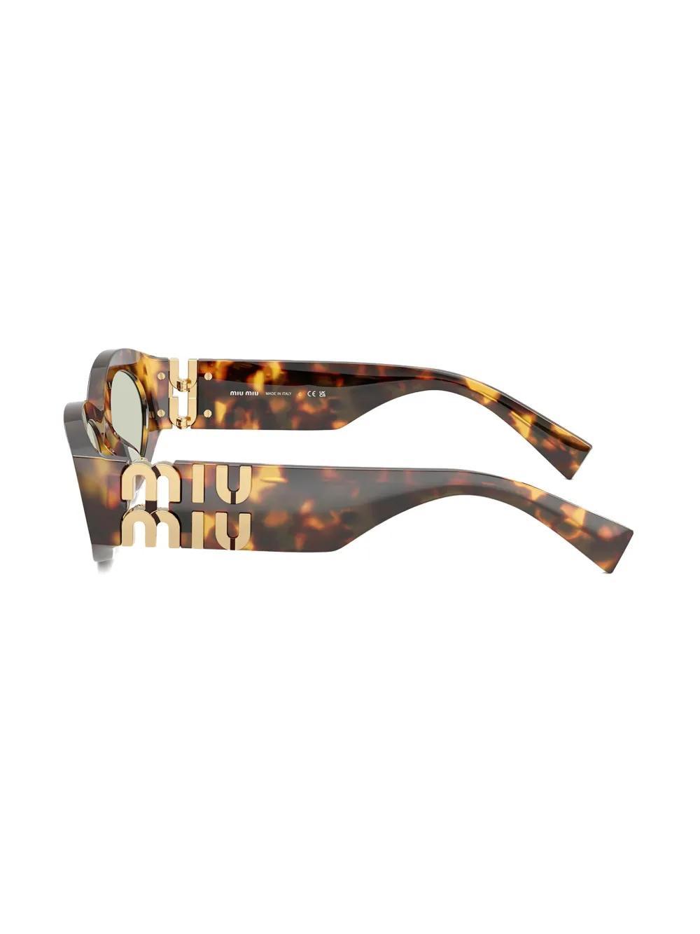 logo-lettering sunglasses Product Image