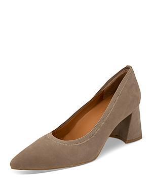 Gentle Souls by Kenneth Cole Womens Dionne Pointed Toe Slip On Pumps Product Image
