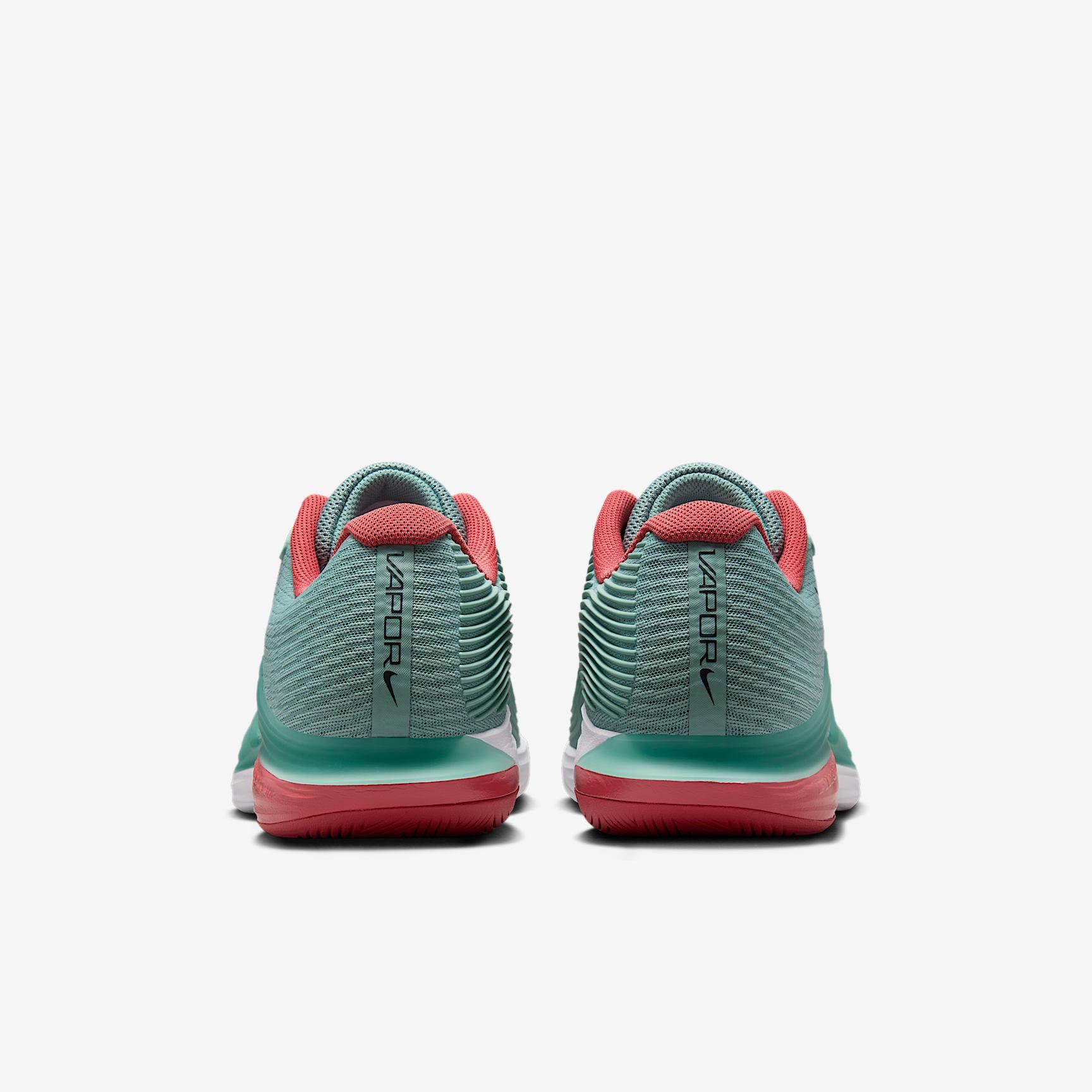 Nike Vapor 12 Men's Hard Court Tennis Shoes Product Image