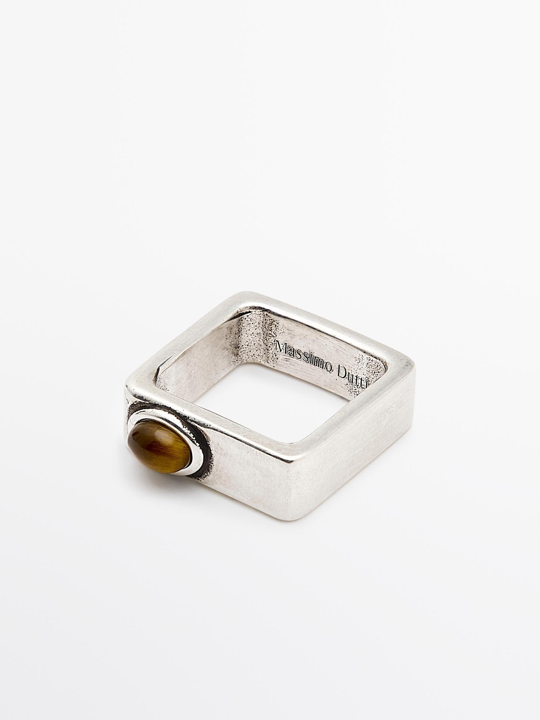 Pack of geometric stone rings Product Image