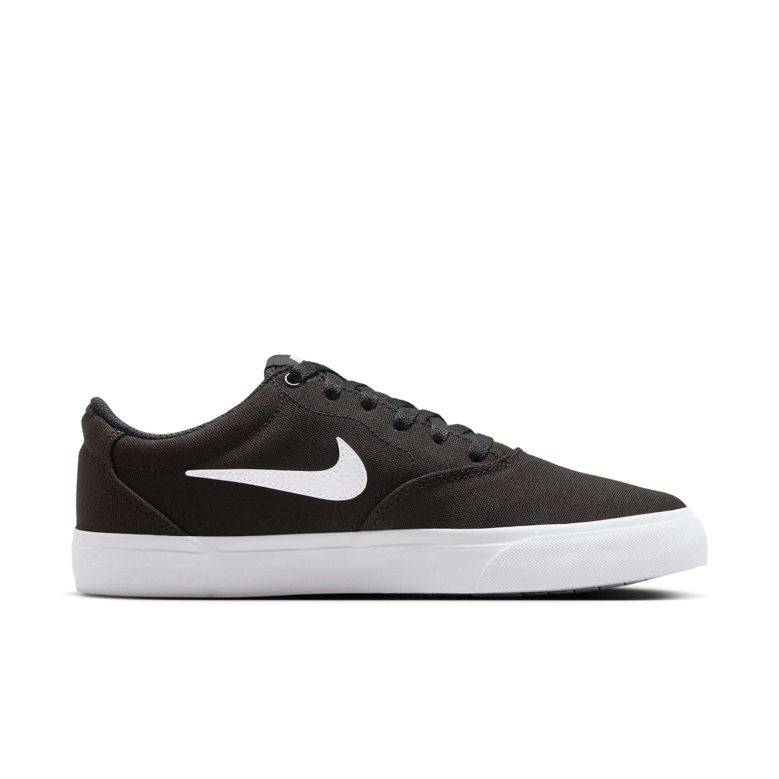 Nike Charge Canvas Women's Shoes Product Image