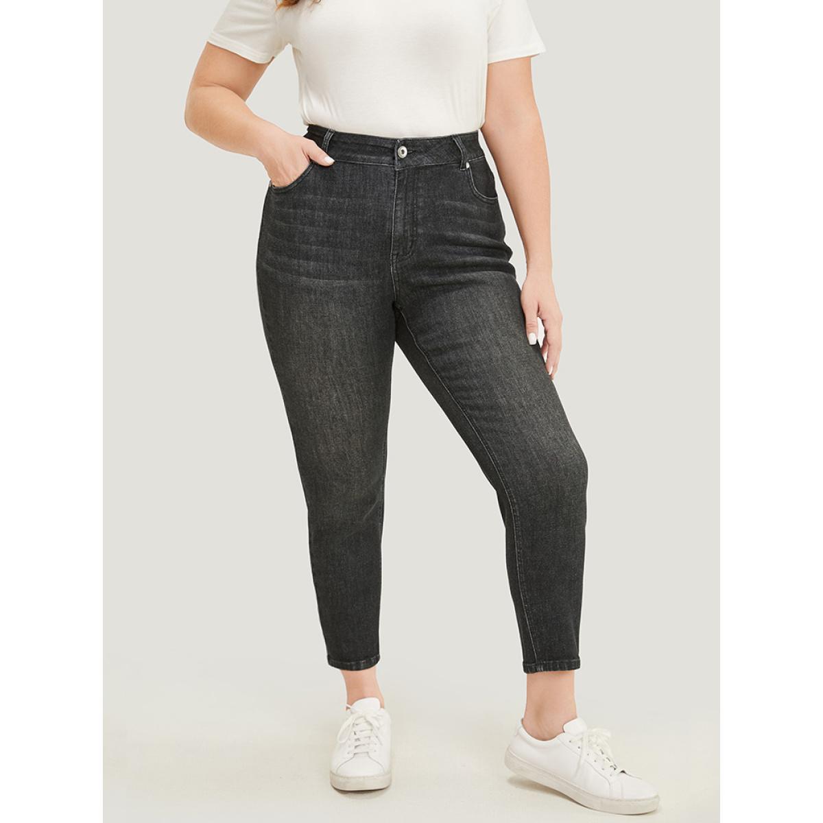 Plus Size Very Stretchy High Rise Black Wash Vintage Jeans Women Black Casual Plain High stretch Pocket Jeans BloomChic 10/M Product Image