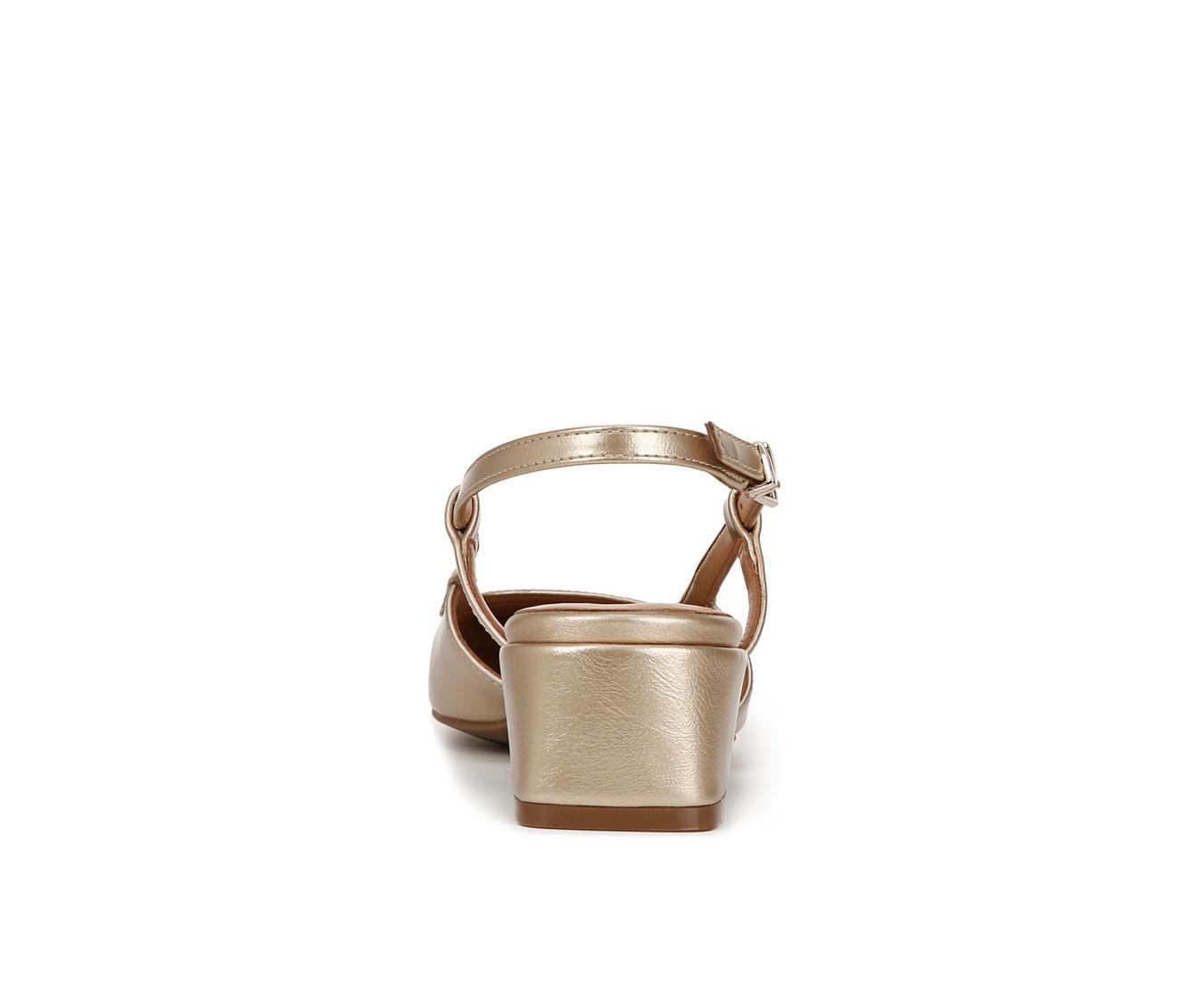 Women's Naturlizer Helena Pumps Product Image