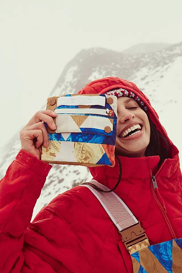 Care FP On The Ascend Printed Insulated Bib Product Image