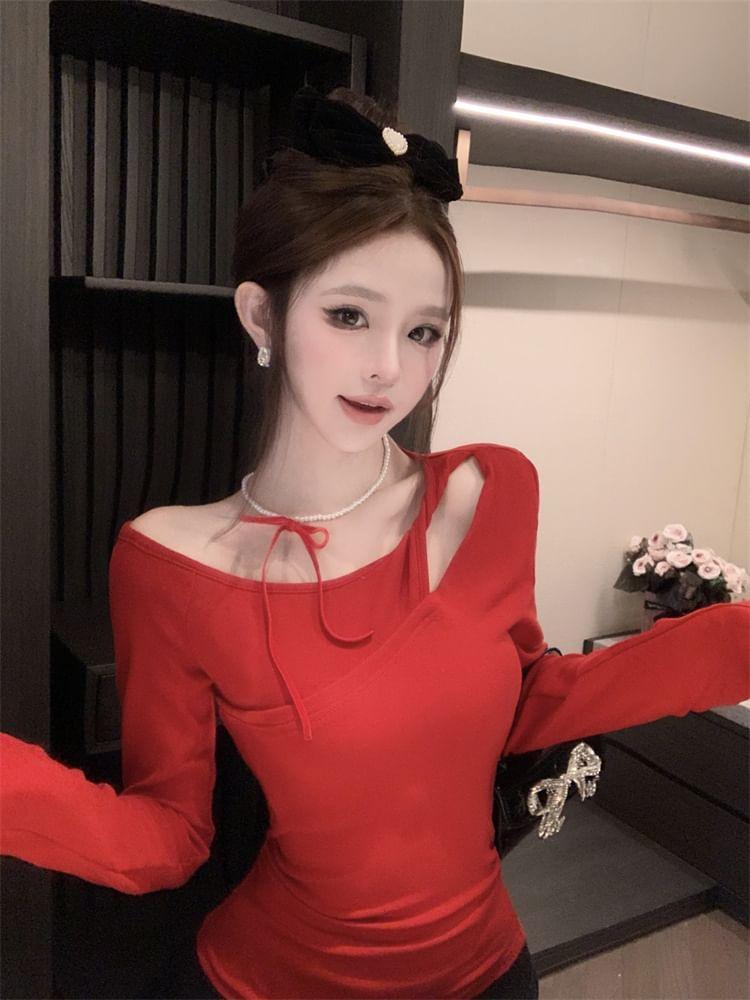 Long Sleeve One Shoulder Plain Mock Two Piece Ruched Top Product Image
