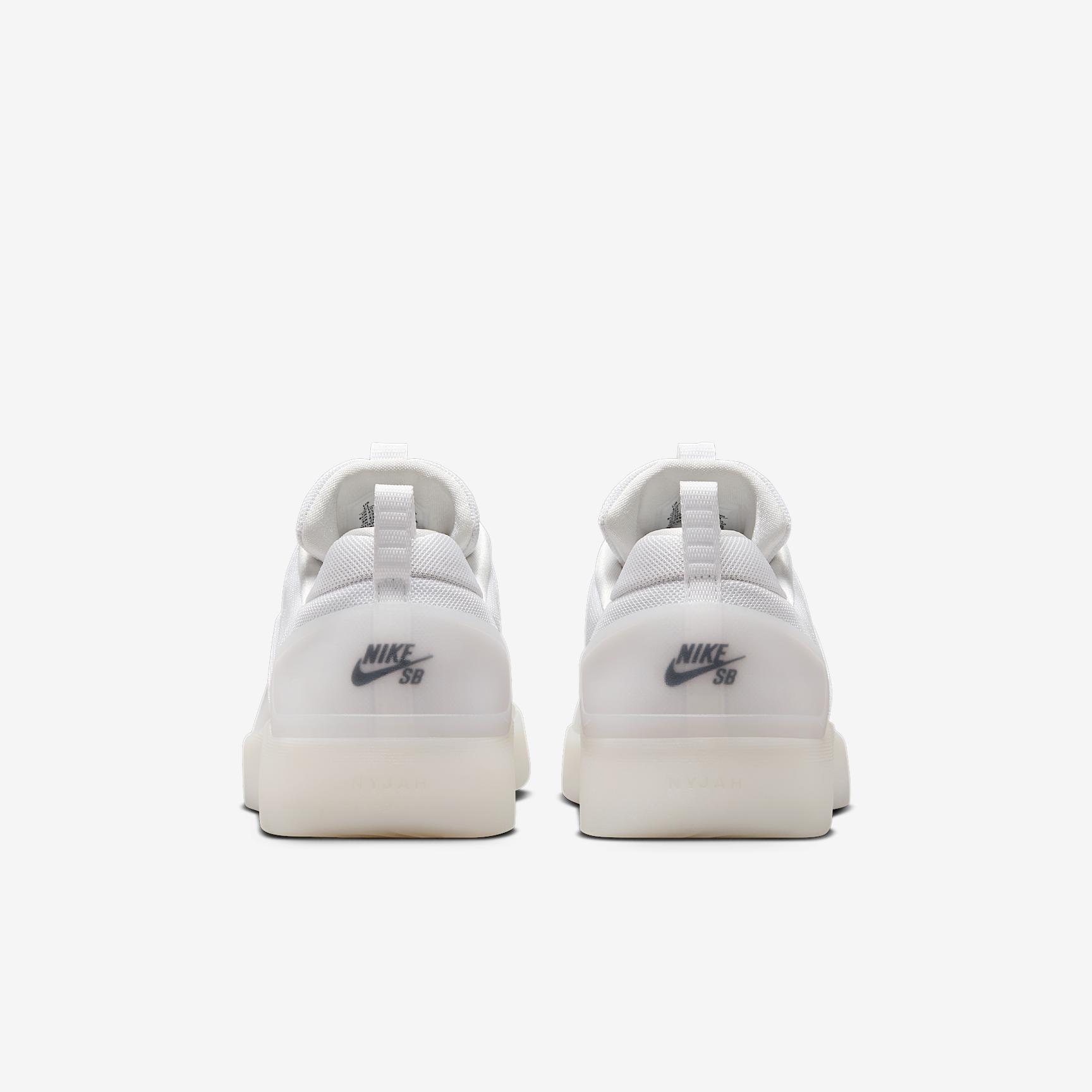 Nike SB Zoom Nyjah 4 Skate Shoes Product Image