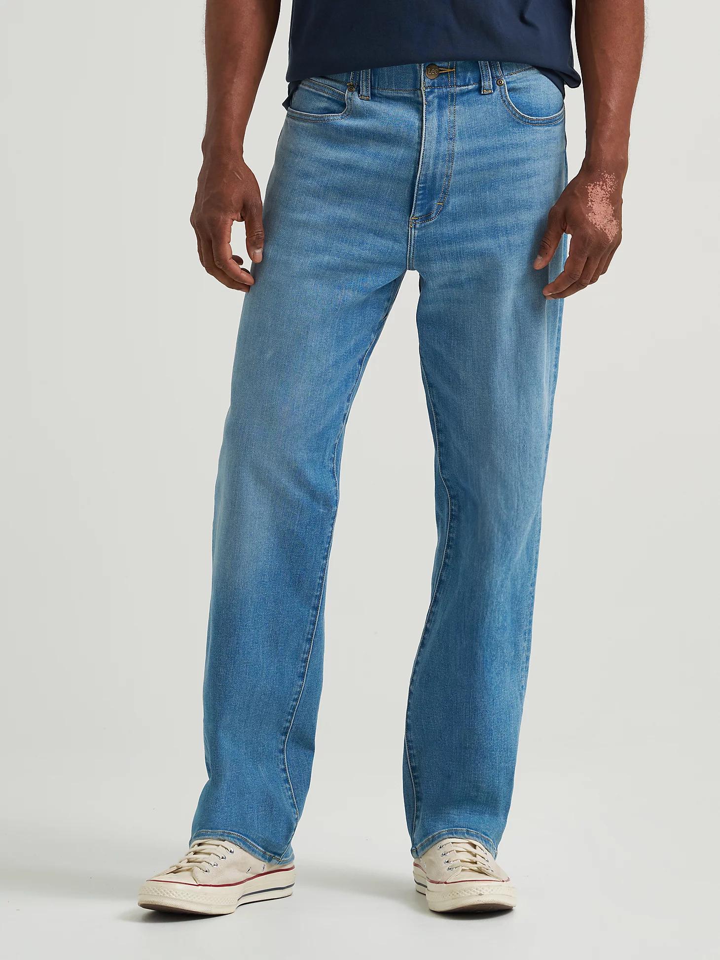 Men's Extreme Motion Loose Jean | Men's Jeans | Lee® Product Image