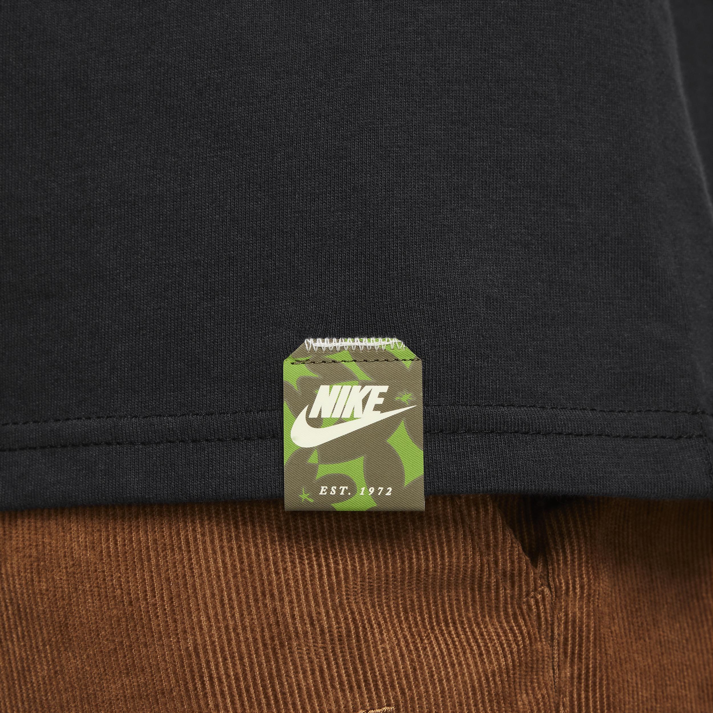 Mens Nike Sportswear Max90 T-Shirt Product Image