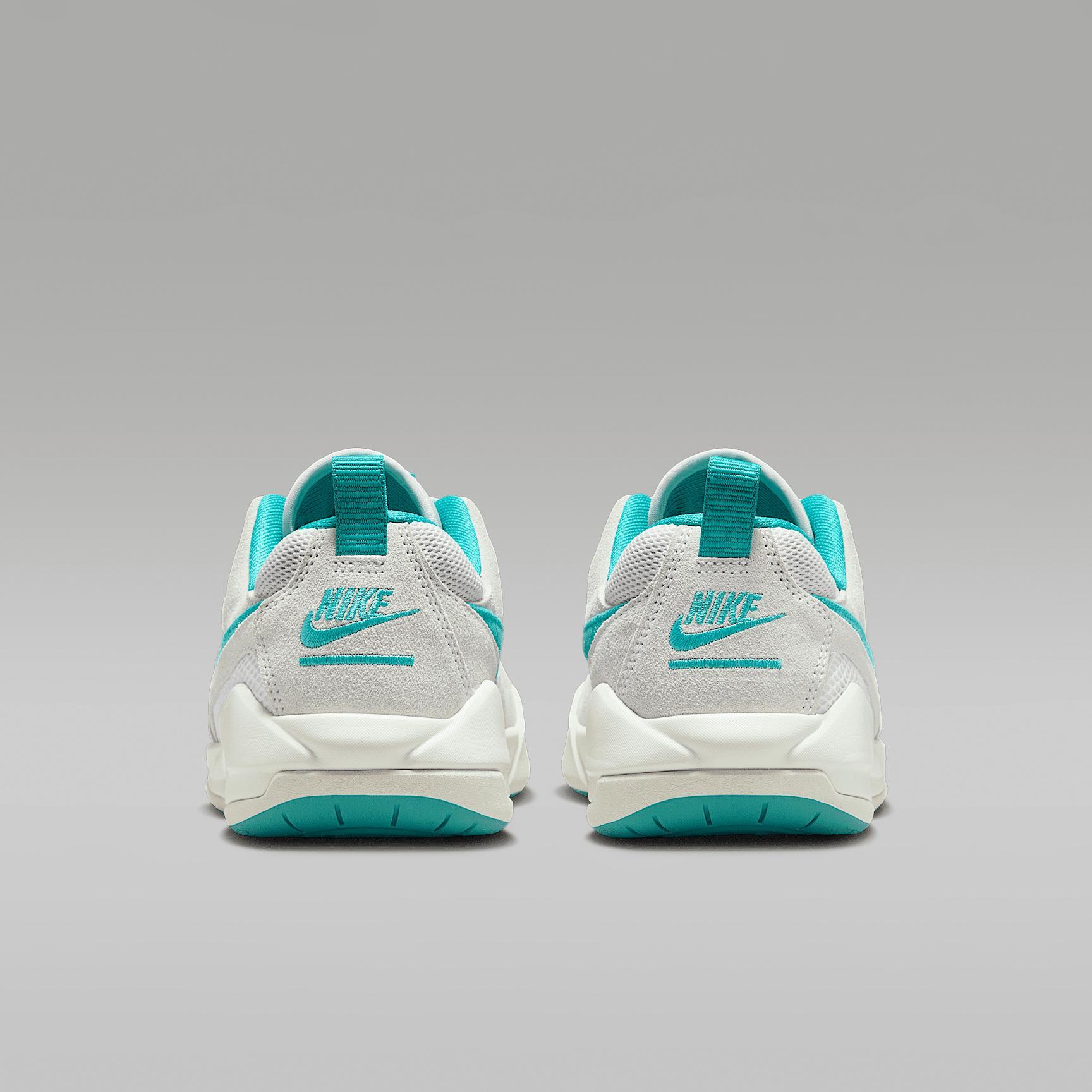 Women's Jordan CMFT Era Shoes Product Image