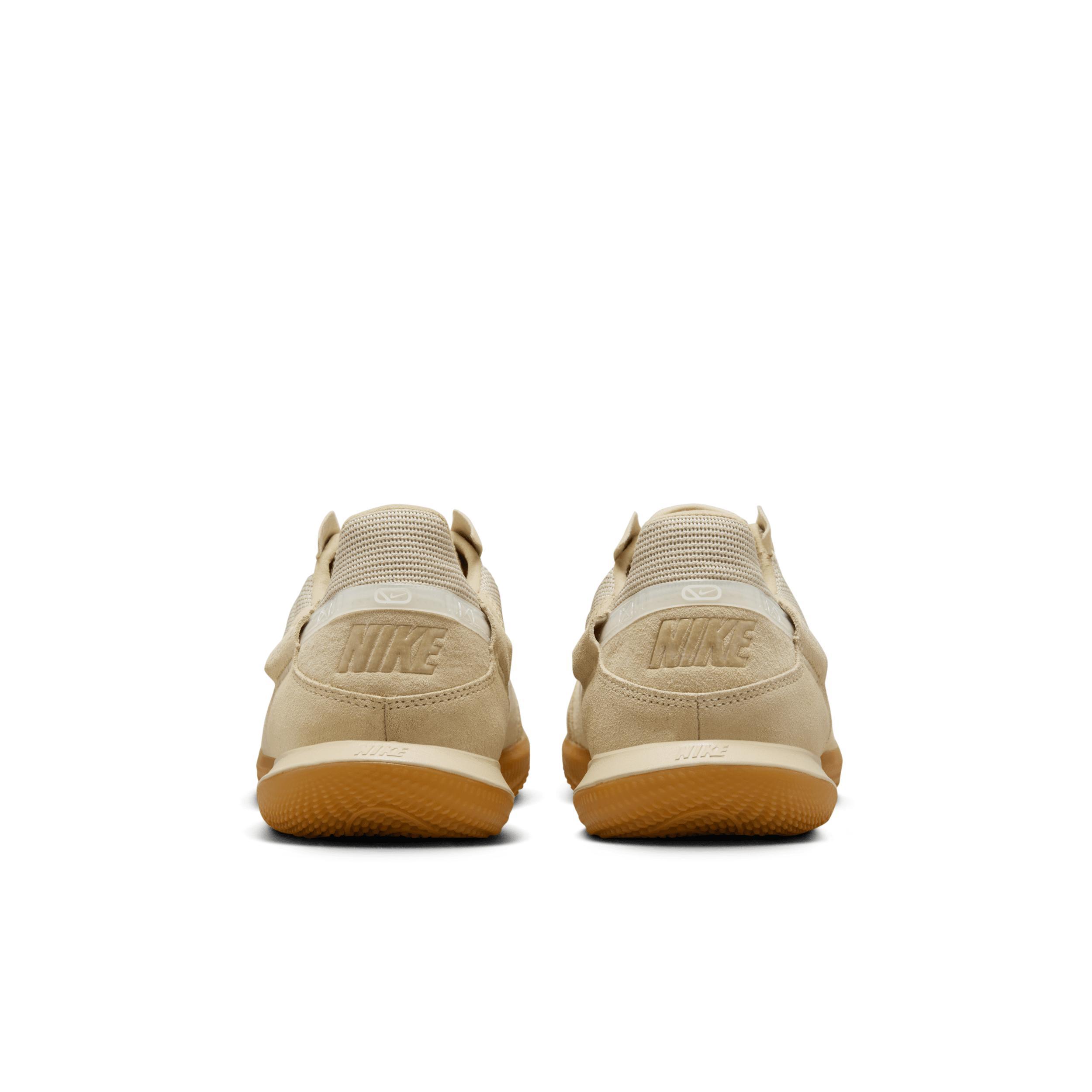 Nike Streetgato Low-Top Soccer Shoes Product Image