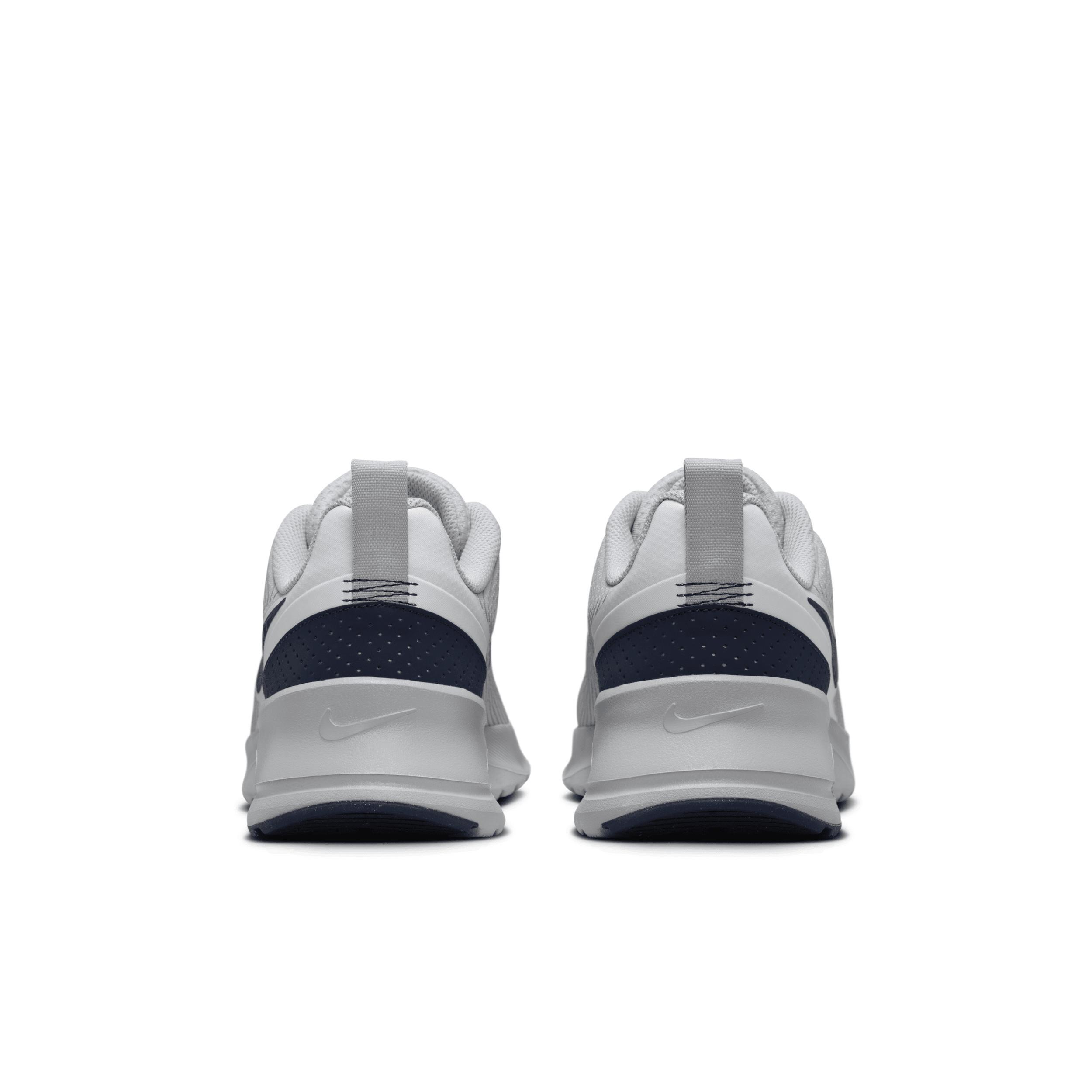 Nike Men's Air Max Nuaxis Shoes Product Image
