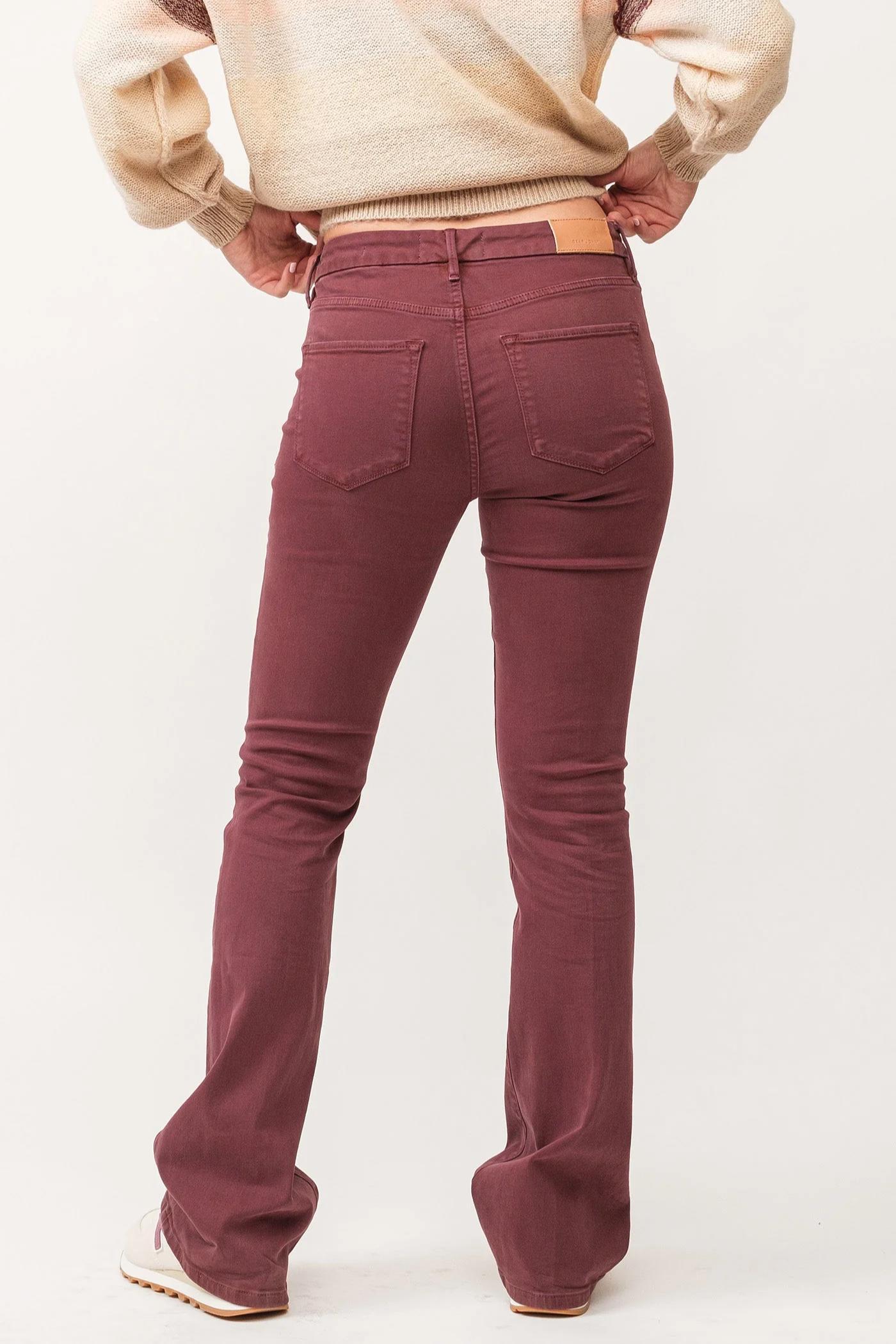 JAXTYN MID RISE CLEAN HEM BOOTCUT Product Image