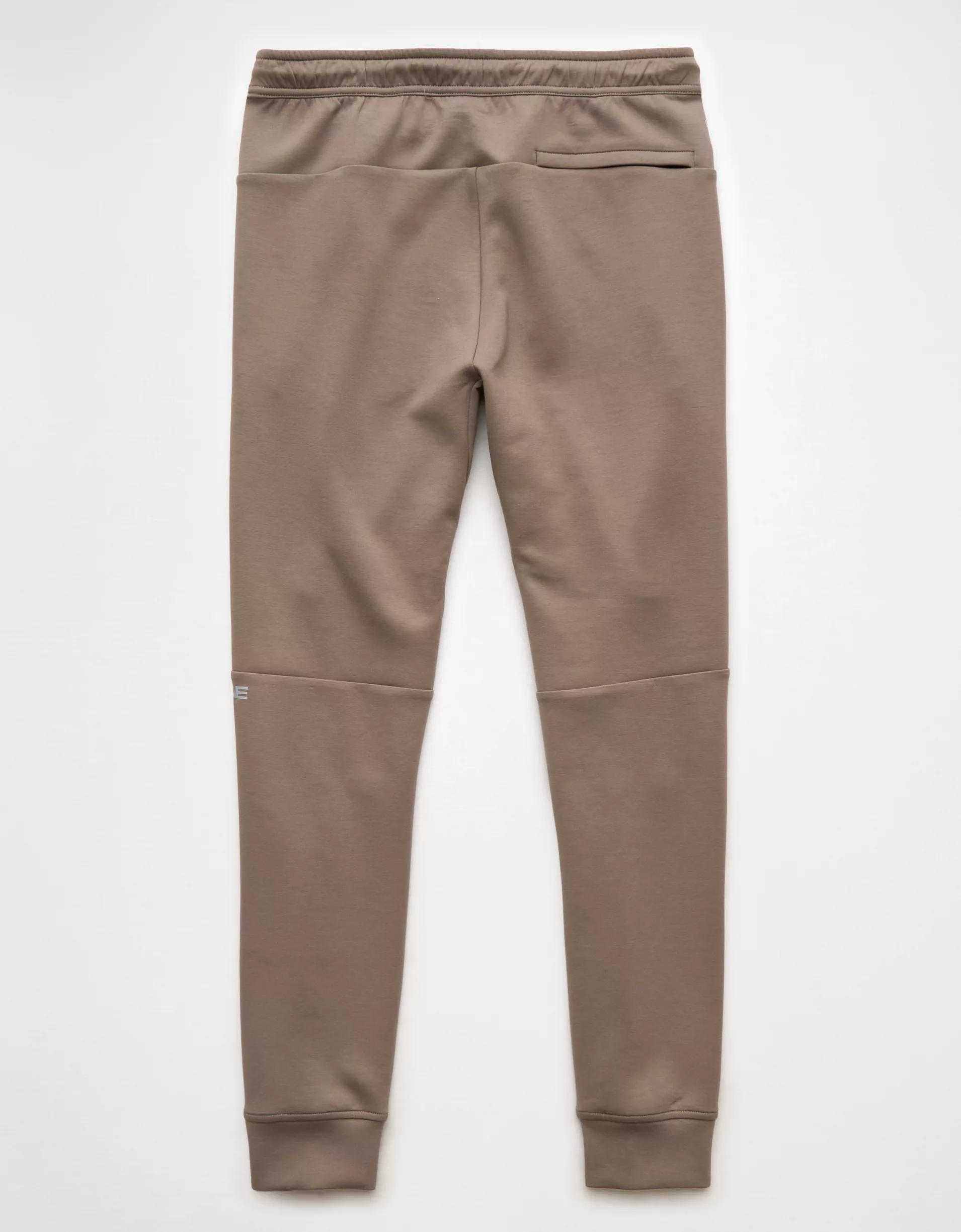 AE 24/7 Jogger Product Image