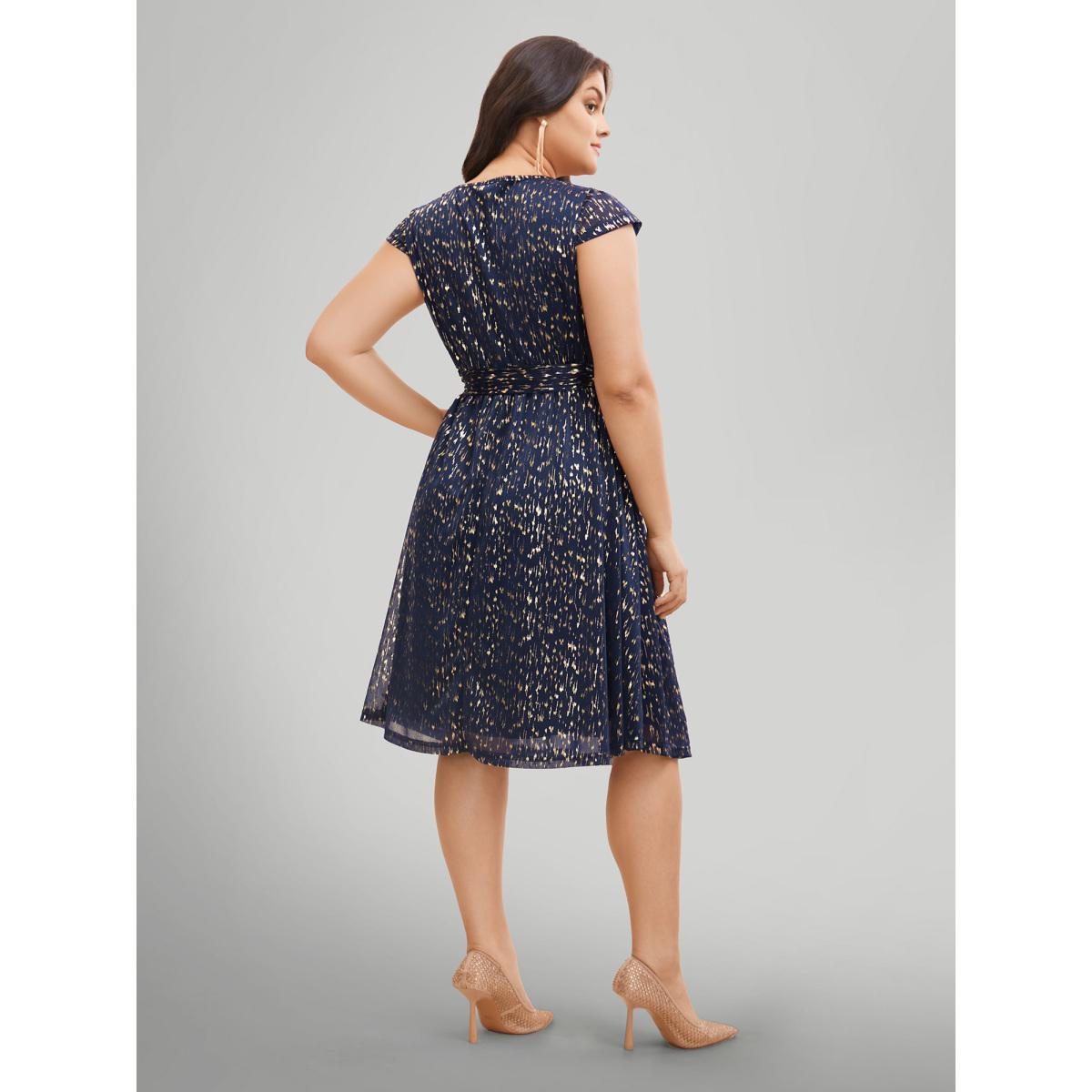 Plus Size Glitter Geometric Cap Sleeve Belted Dress Navy Women Cocktail Texture V-neck Cap Sleeve Curvy BloomChic 10/M Product Image