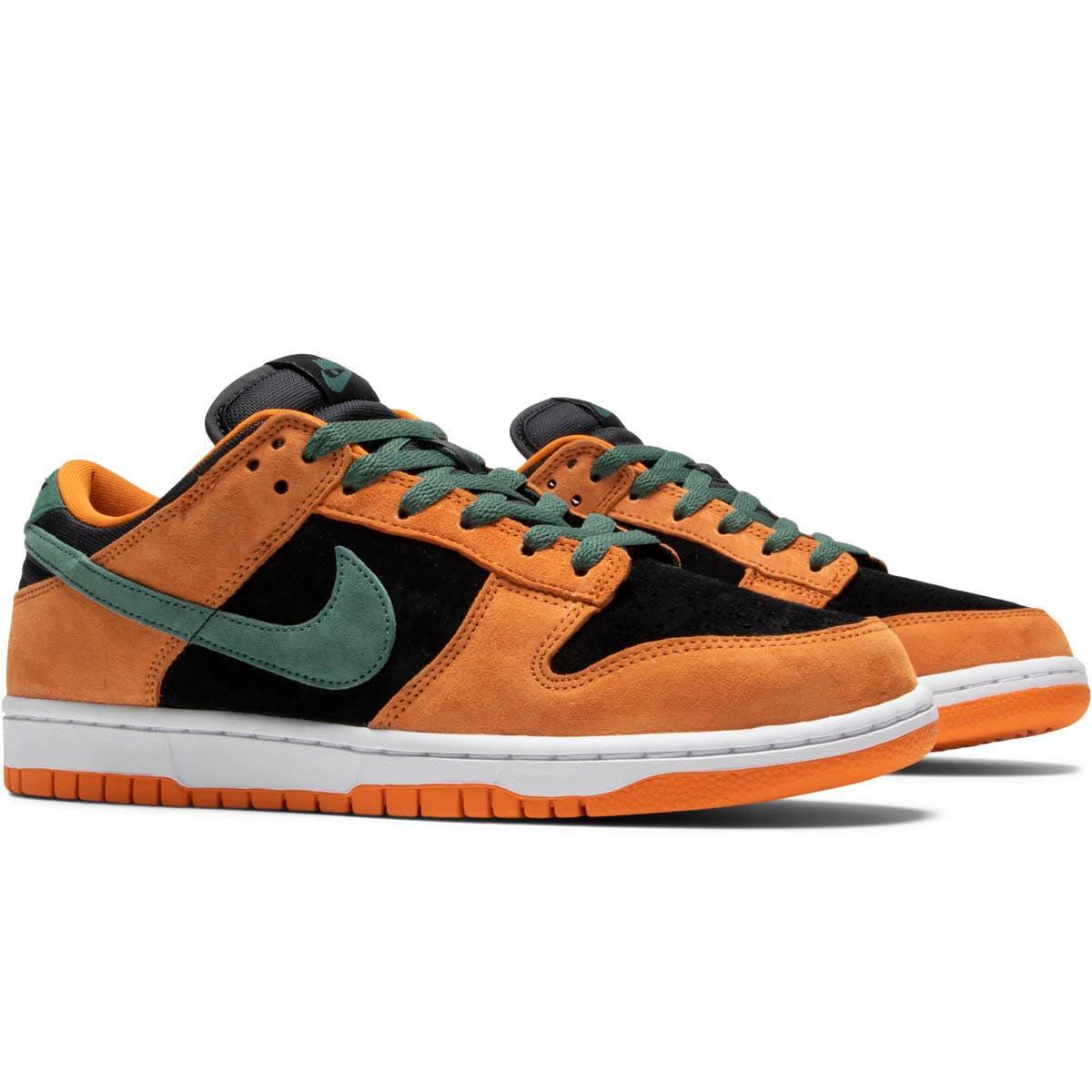 DUNK LOW SP Male Product Image