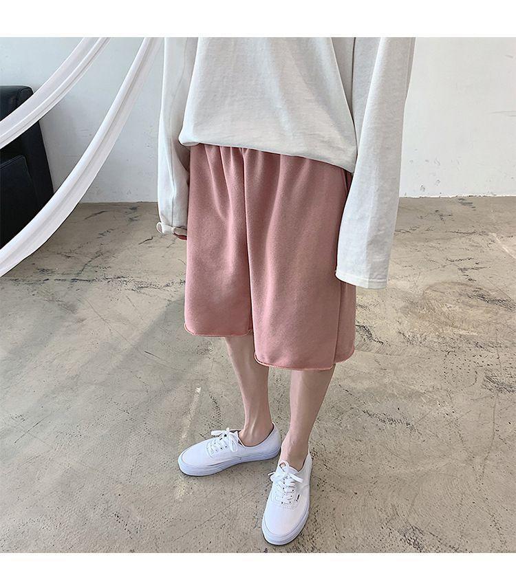 Wide-Leg Sweatshorts Product Image