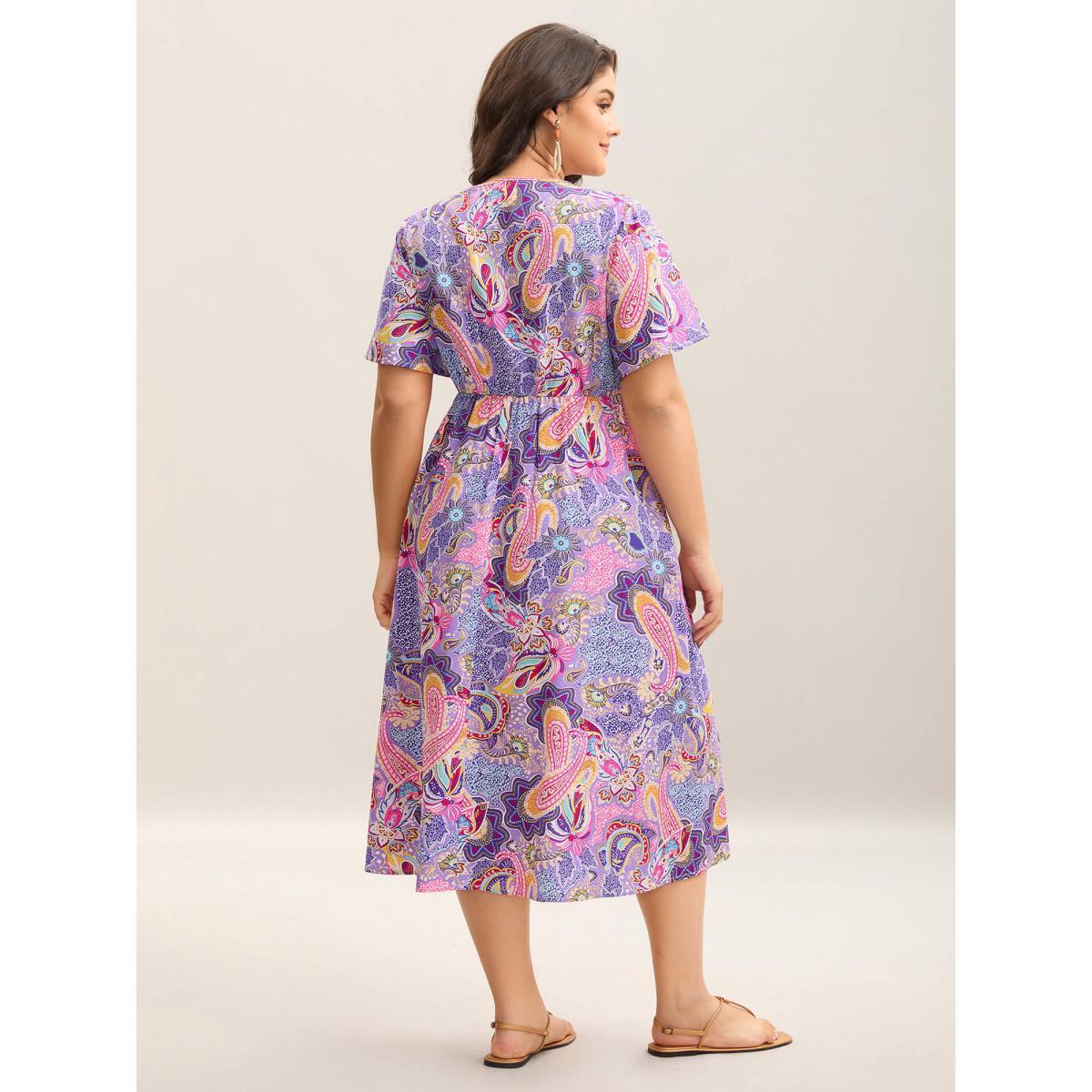 Plus Size Sweet Paisley Print Pockets Stretchy Midi Dress Mauve Women Overlap Collar Short sleeve Curvy BloomChic 22-24/3X Product Image