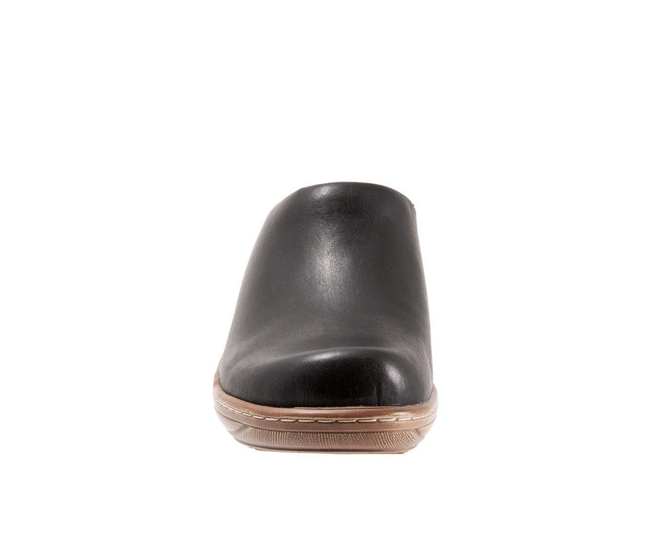Women's Softwalk Madison Clogs Product Image