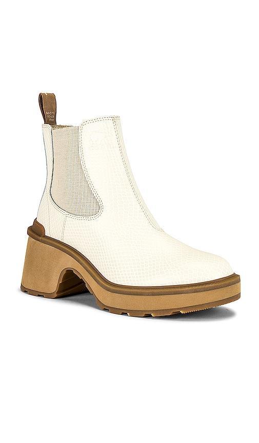 Women's Hi-Line™ Heel Chelsea Boot Product Image