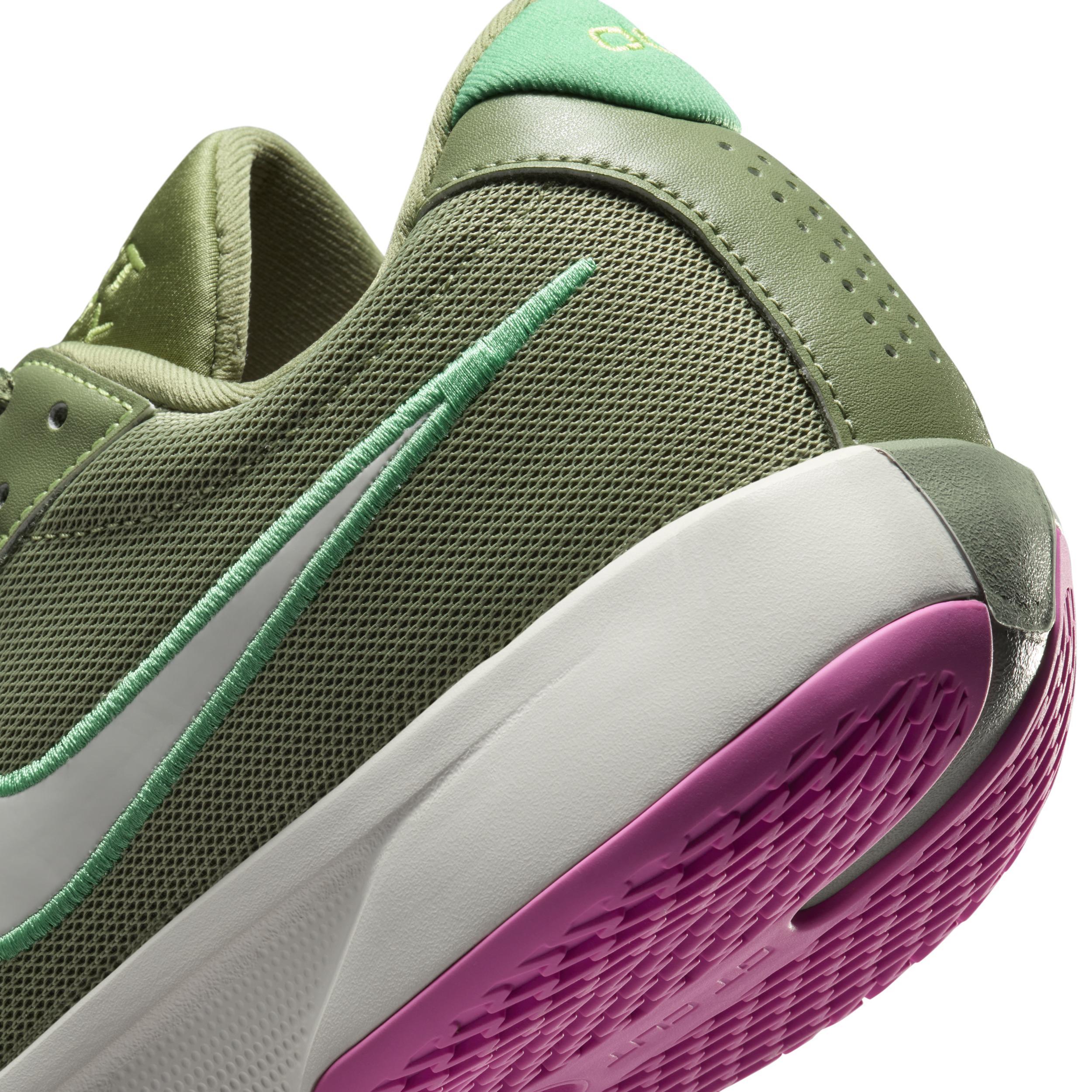 Nike Men's Invincible 3 Road Running Shoes Product Image