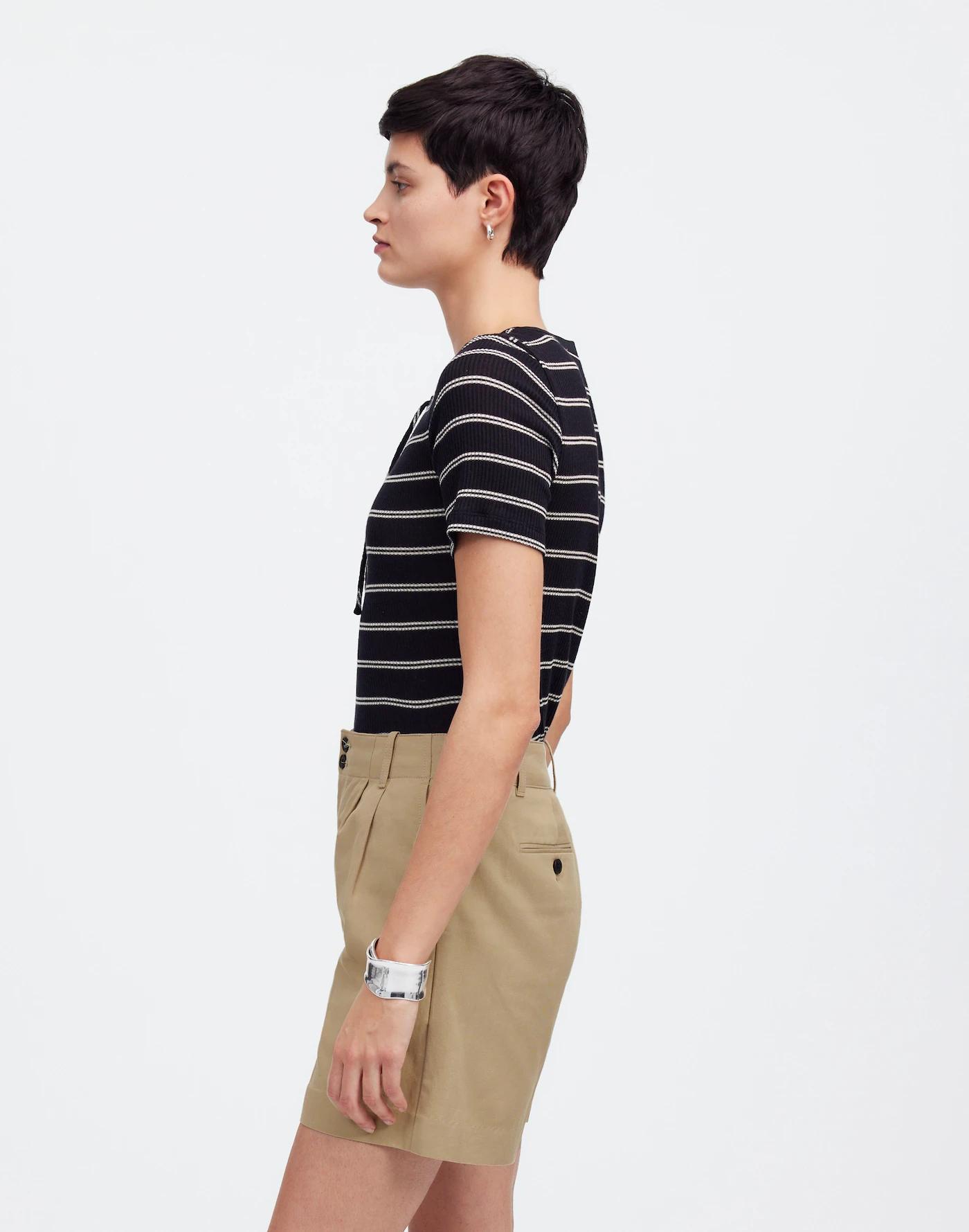 The Drapey Twill Pleated Short Product Image