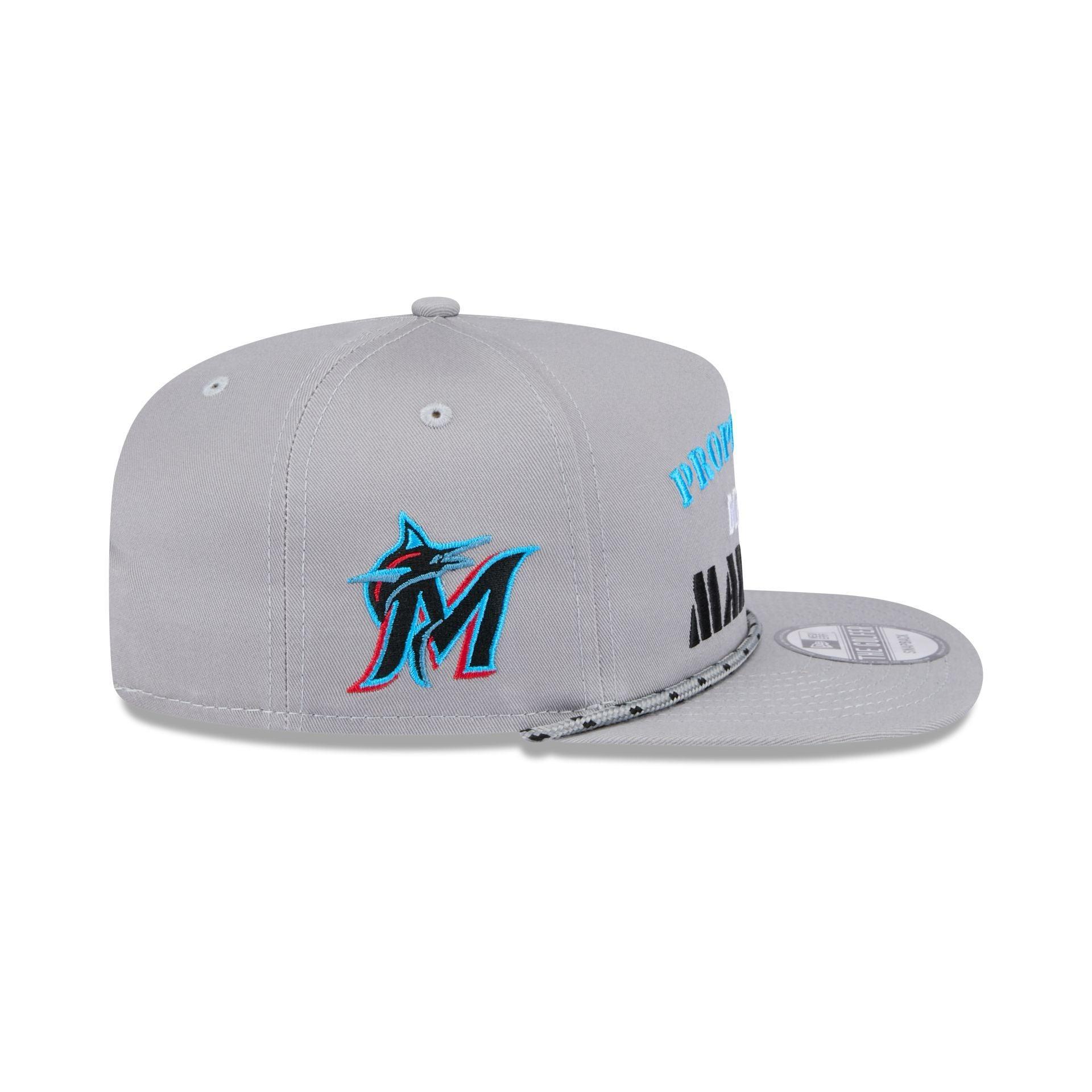 MLB World Series 1986 Championship Pin Golfer Hat Male Product Image