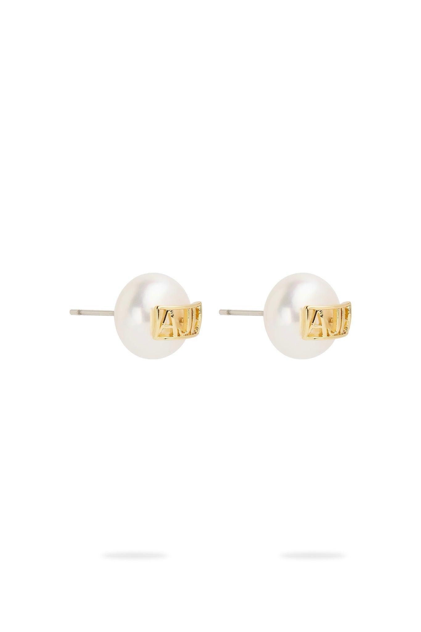 Mai Logo Stud Product Image