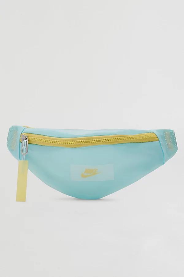 Nike Heritage Crossbody Bag (Small, 1L) Product Image