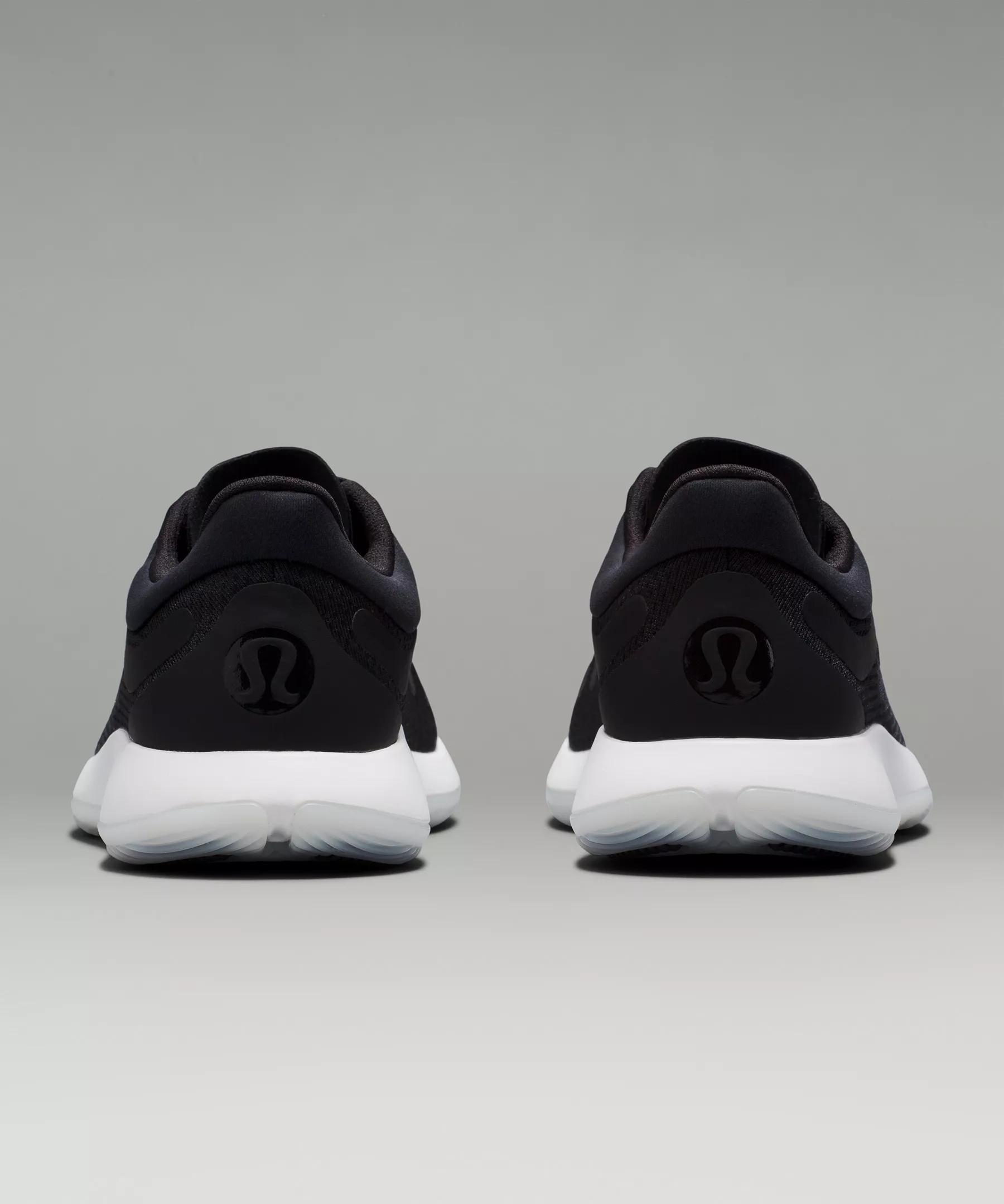 Women's Strongfeel Training Shoe Product Image