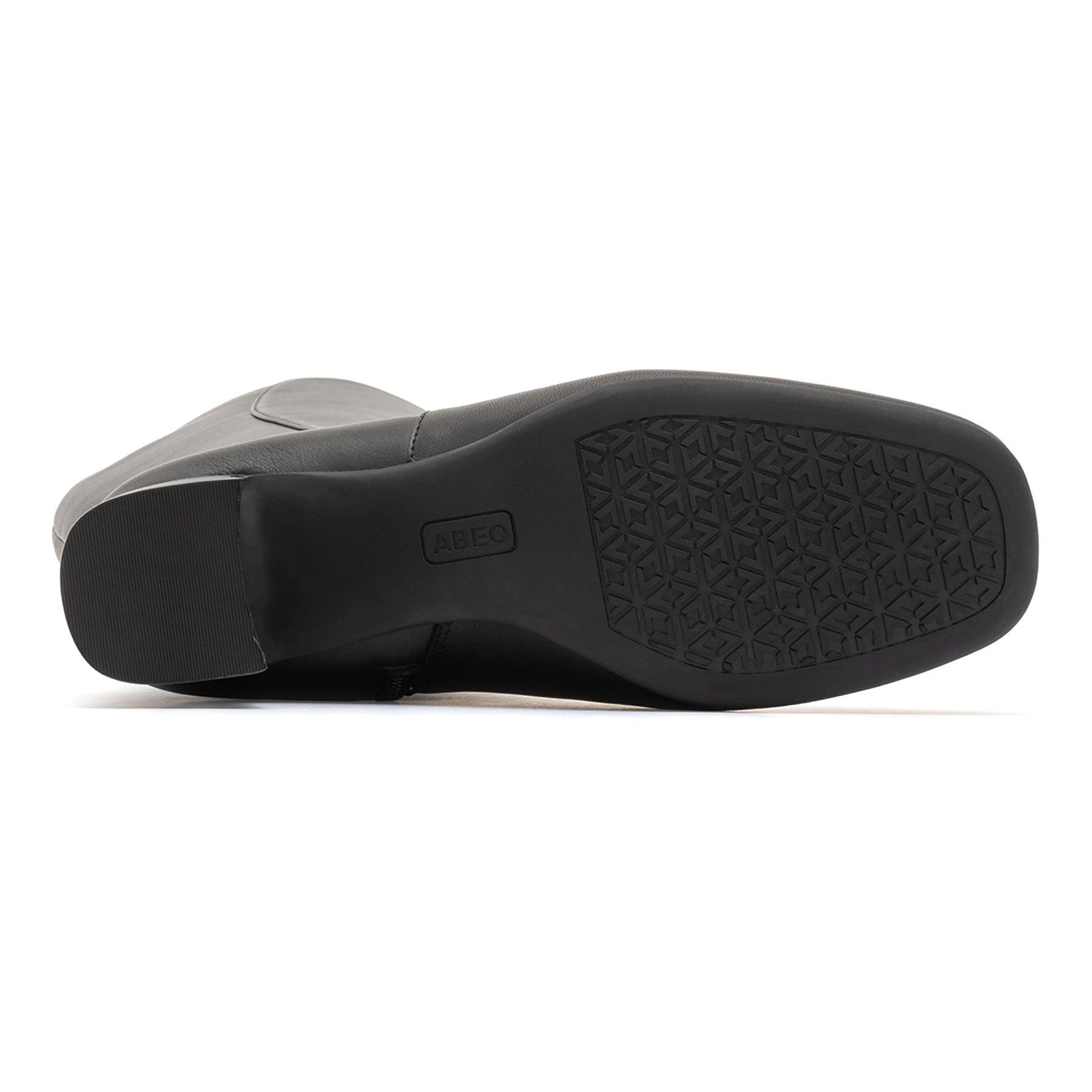 Avenue Tall Metatarsal Female Product Image