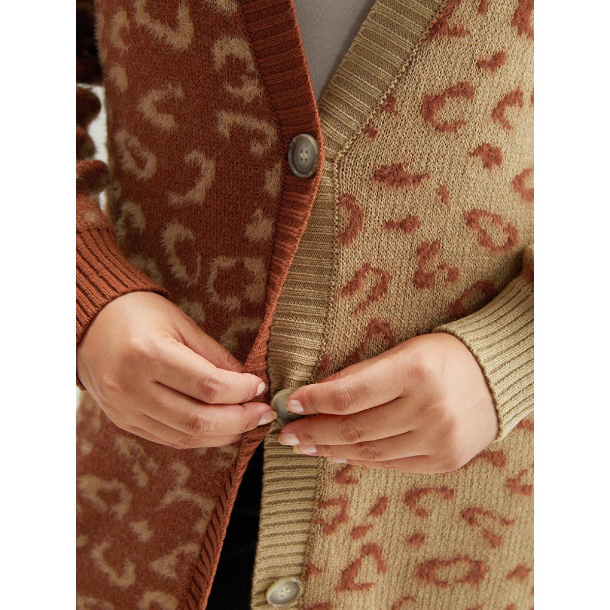 Plus Size Leopard Print Contrast Button Through Cardigan Leopard Women Casual Loose Long Sleeve Dailywear Cardigans BloomChic 26/4X Product Image